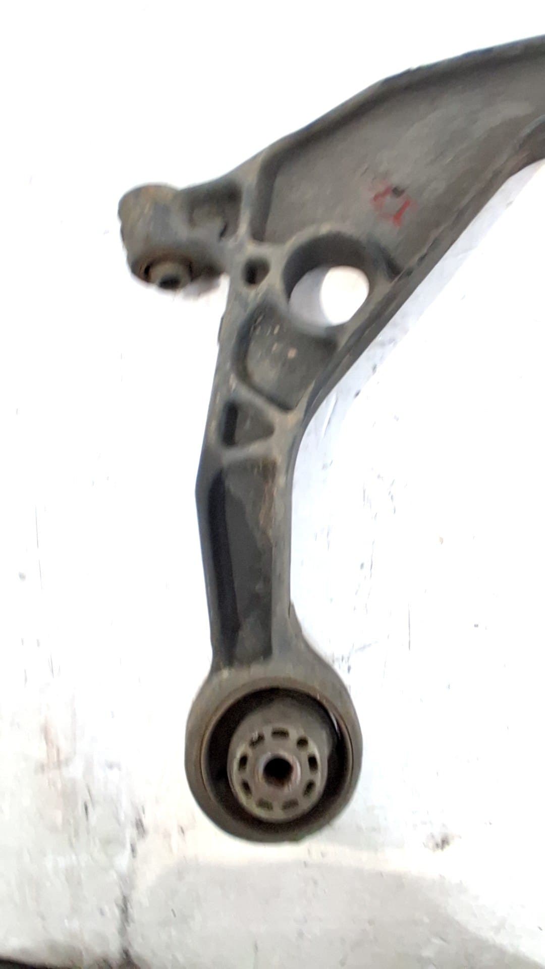 Brazo suspension inferior delantero izquierdo FIAT FREEMONT (345) 2