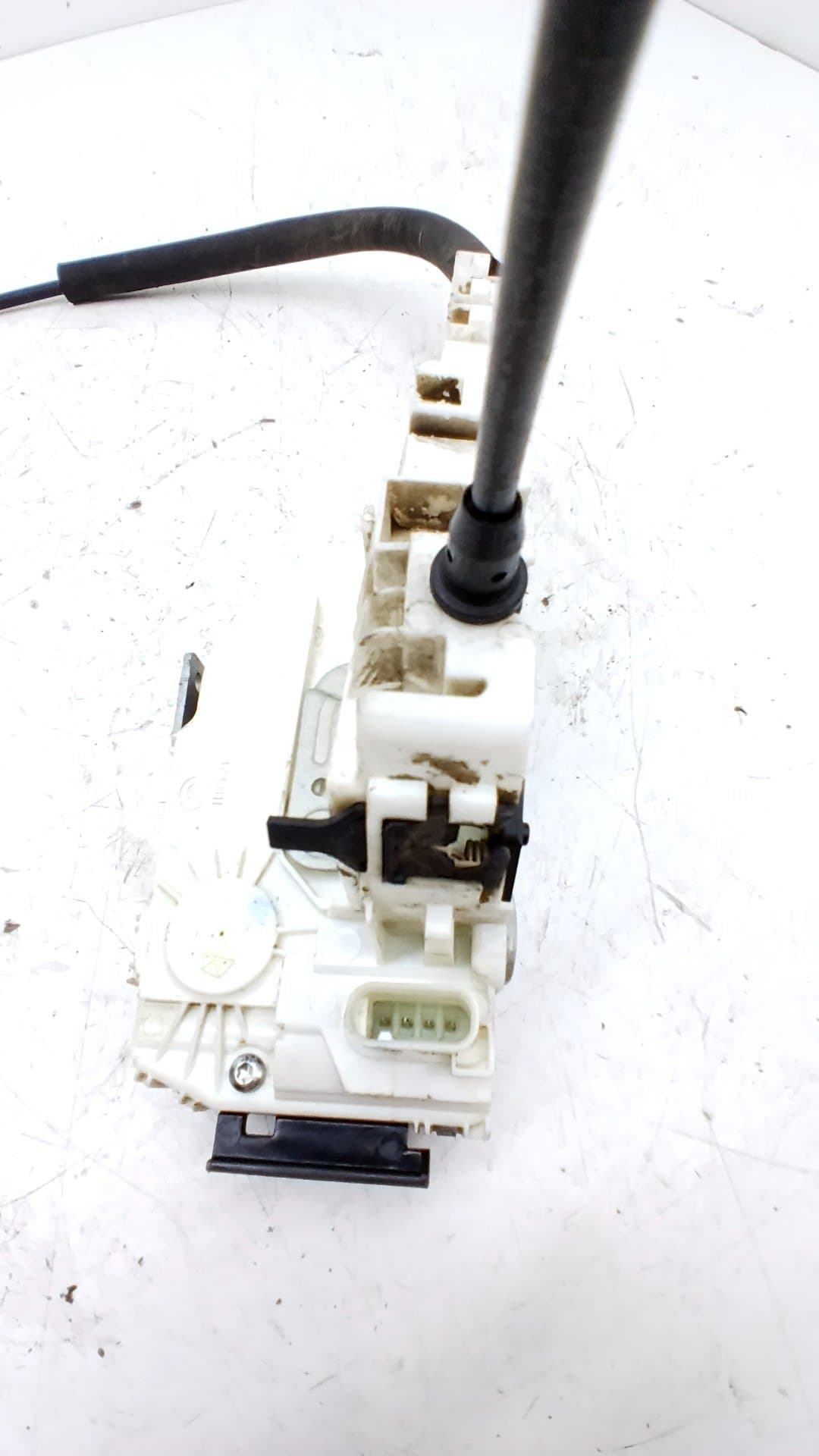 Cerradura puerta trasera izquierda FIAT FREEMONT (345) 4