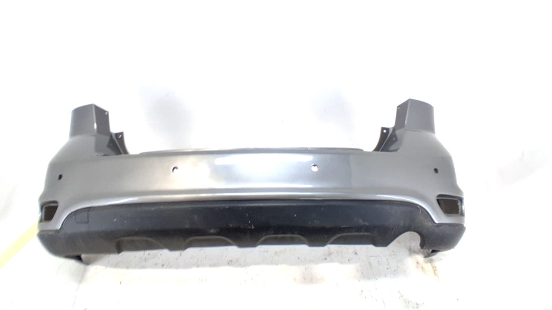 Paragolpes trasero FIAT FREEMONT (345)