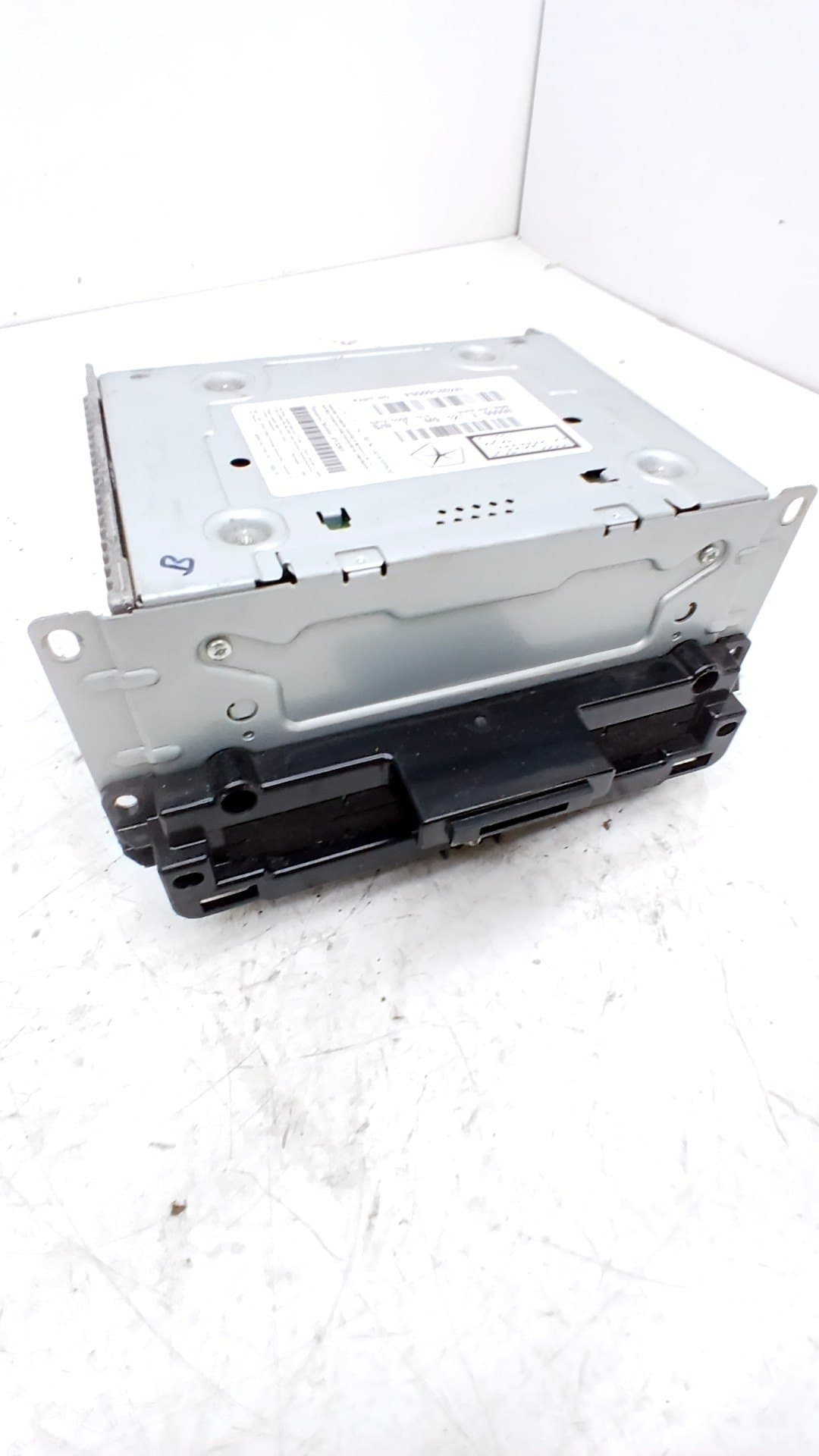 Sistema audio / radio cd FIAT FREEMONT (345)