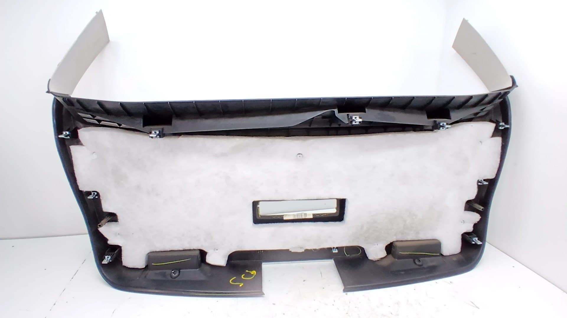 Guarnecido porton trasero FIAT FREEMONT (345) 3