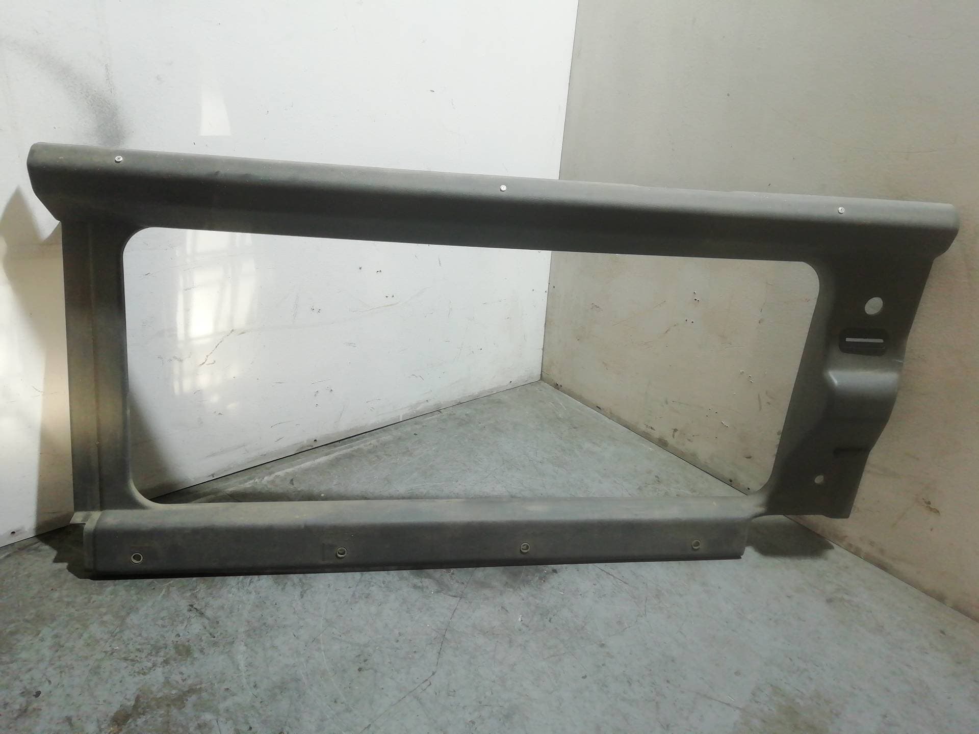 Plastico LAND ROVER DEFENDER (LD)