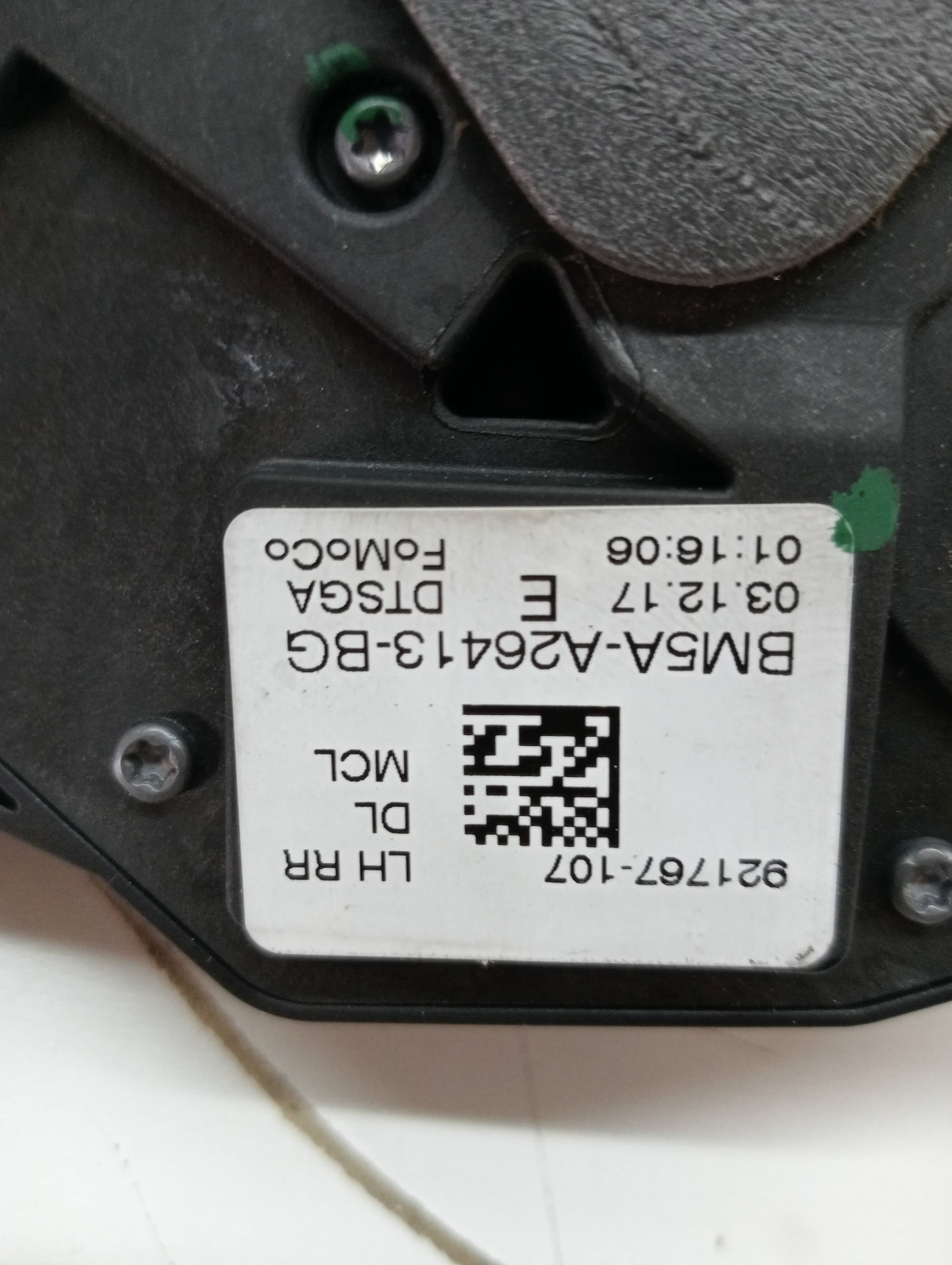 Cerradura puerta trasera izquierda FORD FOCUS LIM 2