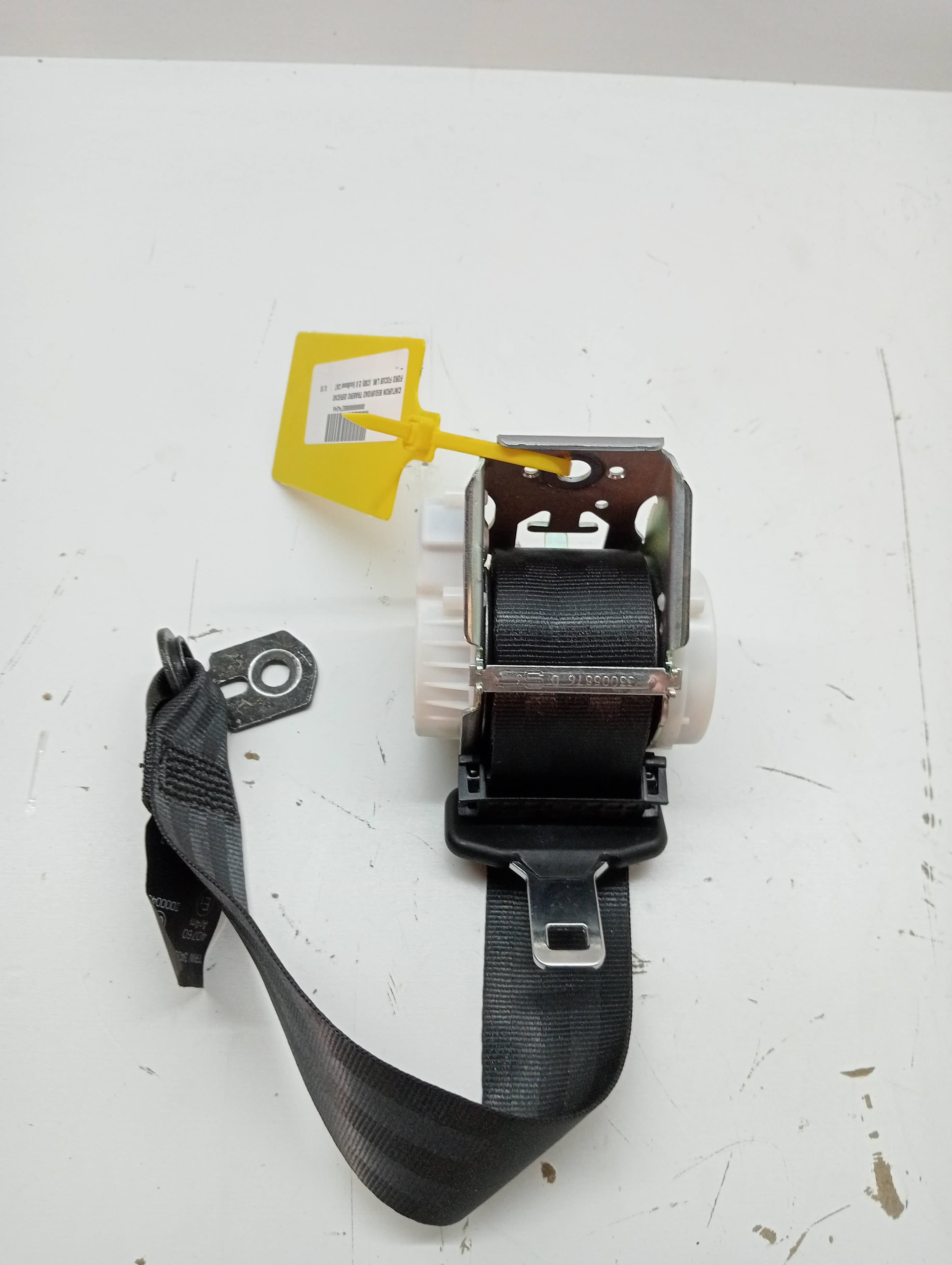 Cinturon seguridad trasero derecho FORD FOCUS LIM