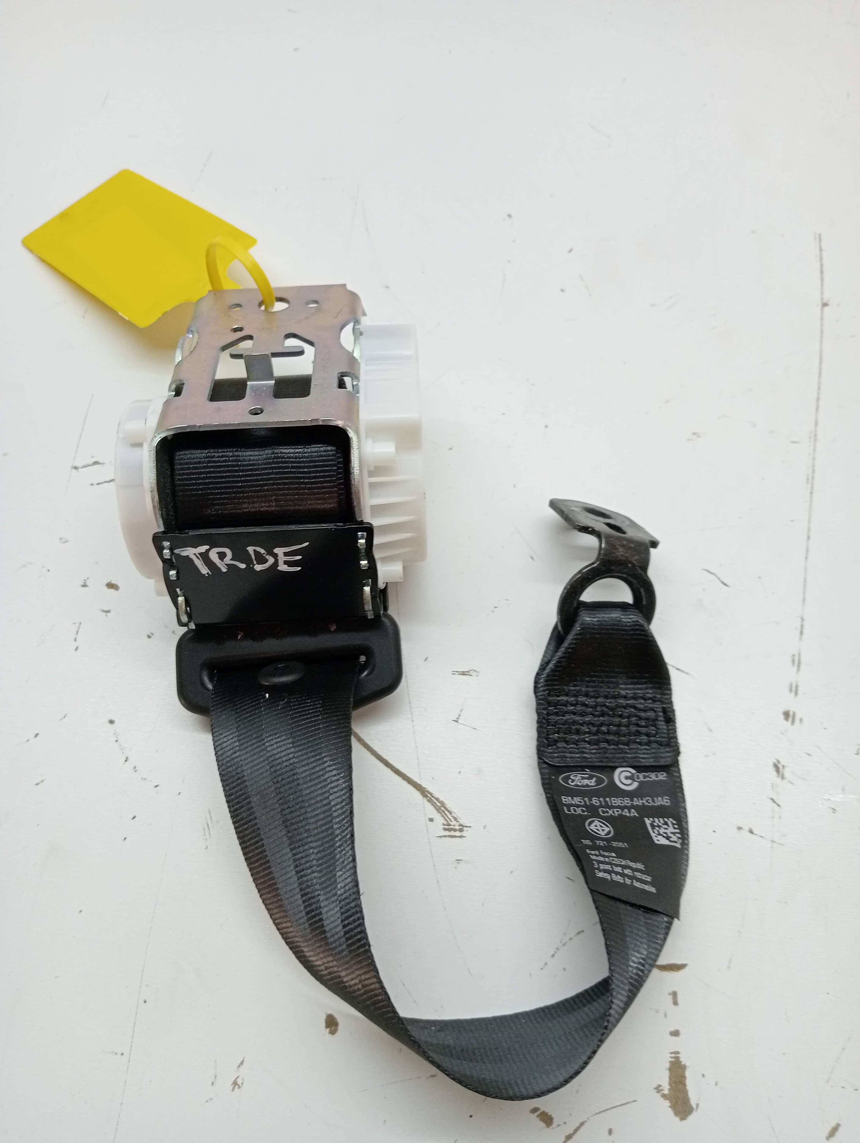Cinturon seguridad trasero derecho FORD FOCUS LIM 3