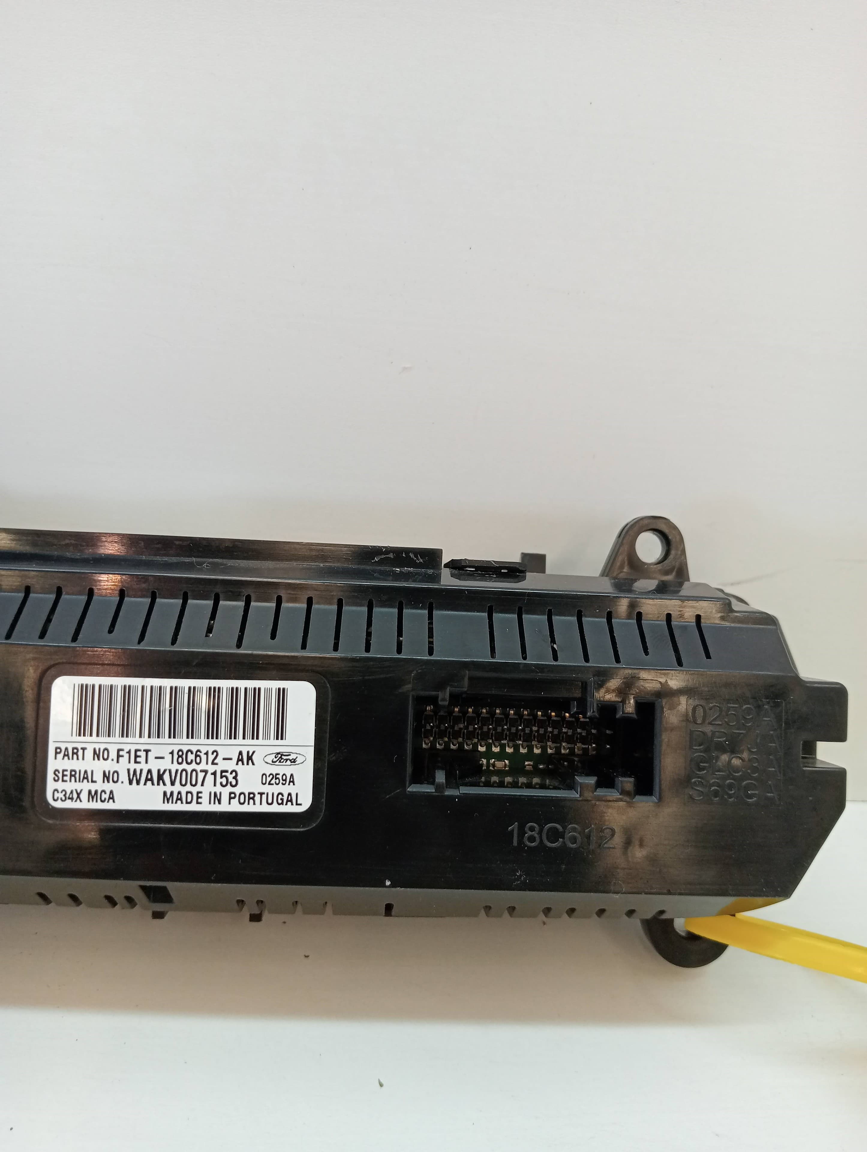 Recambio FORD FOCUS LIM ref. 2141294 2