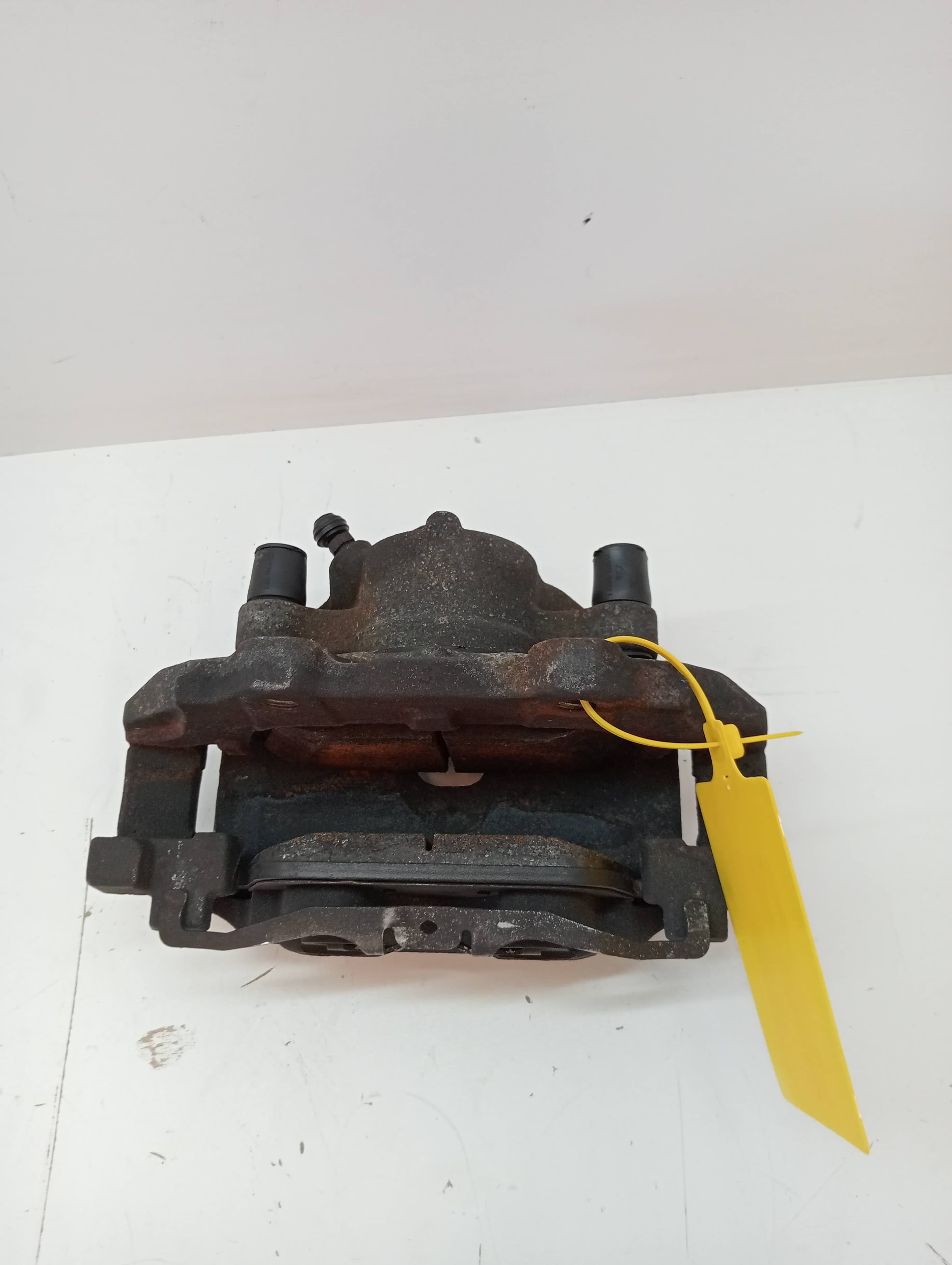 Recambio FORD FOCUS LIM ref. 1824922 3