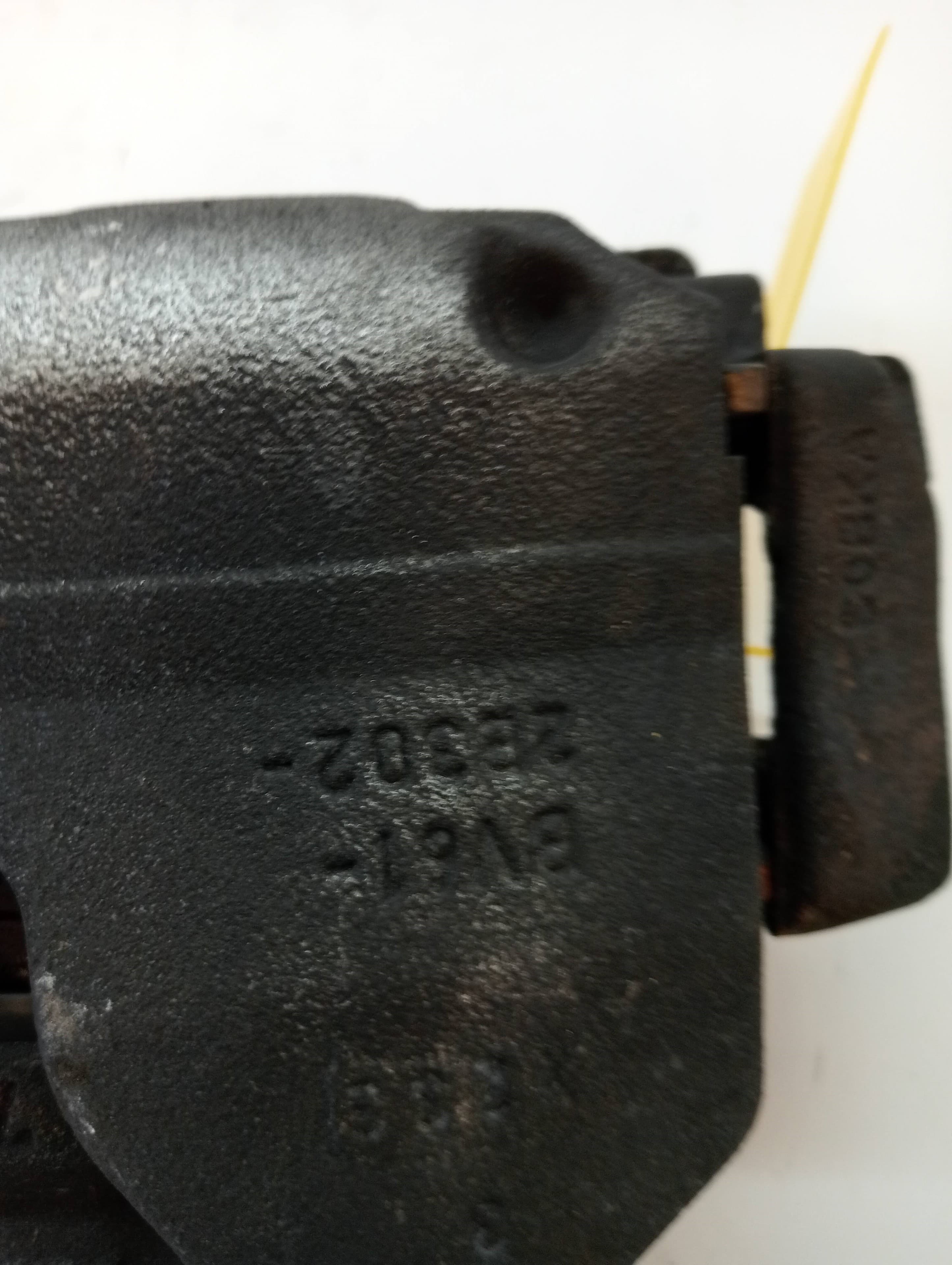 Recambio FORD FOCUS LIM ref. 1824922 2