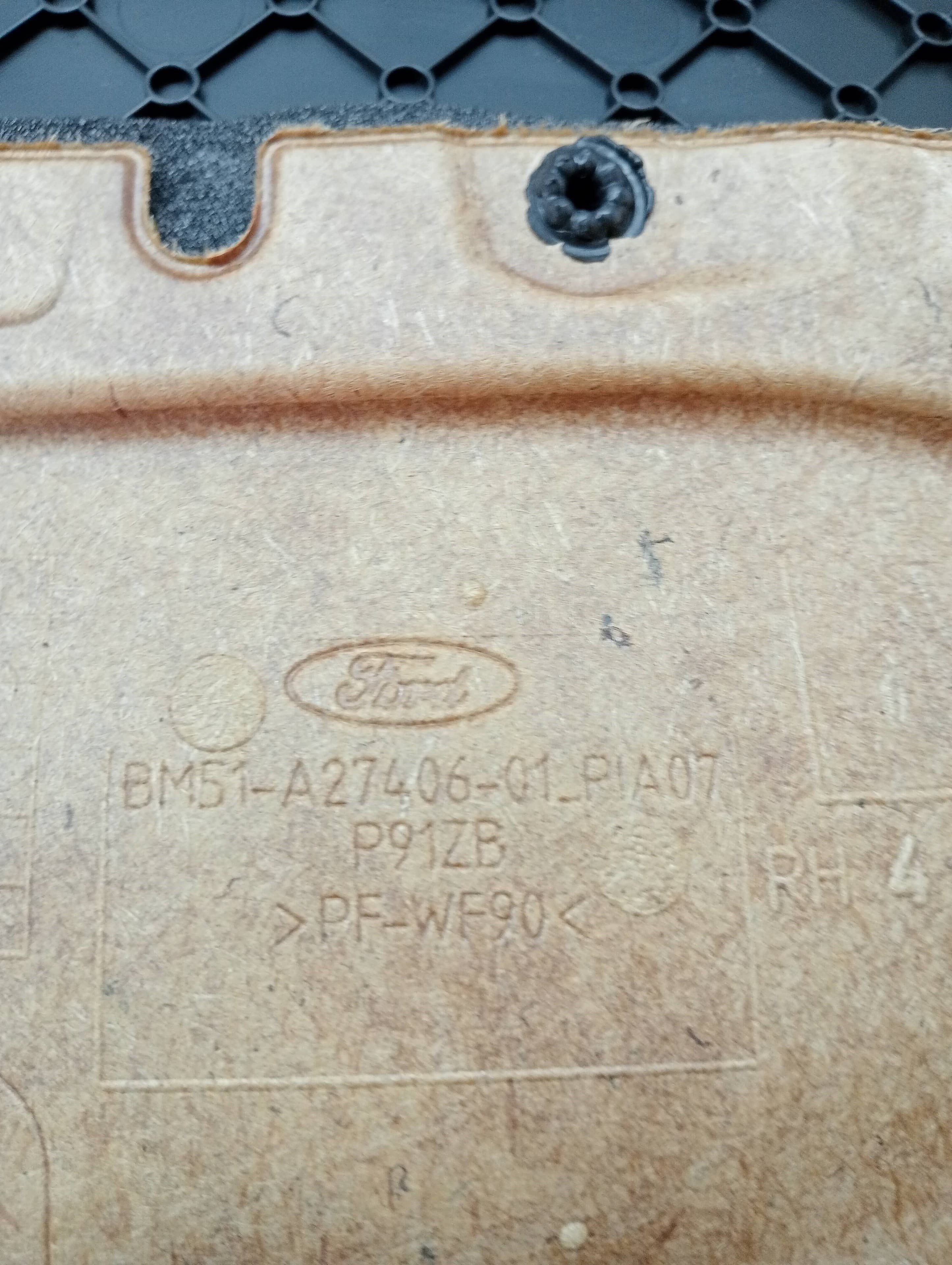 Guarnecido puerta trasera derecha FORD FOCUS LIM 3