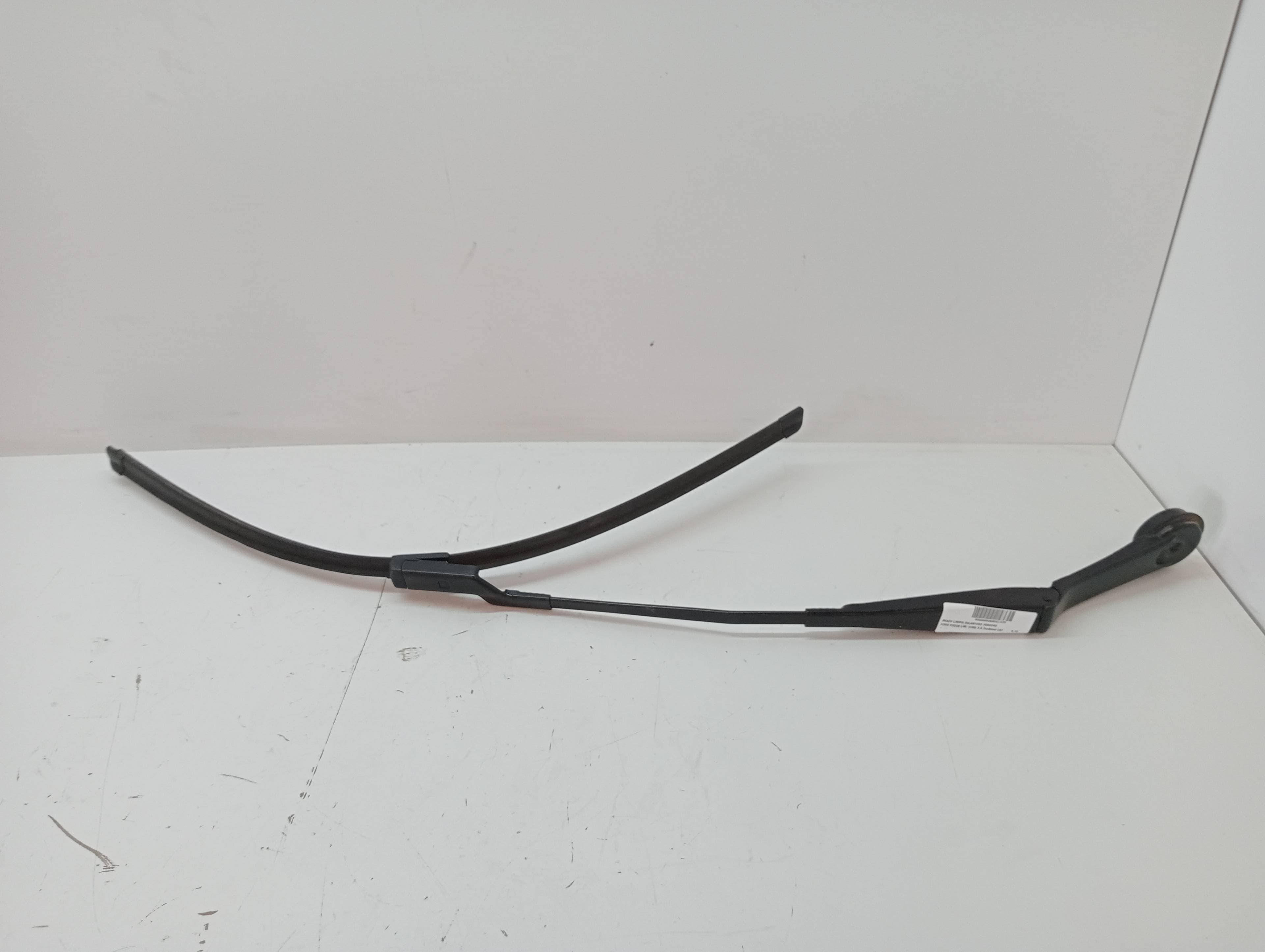 Brazo limpia delantero derecho FORD FOCUS LIM