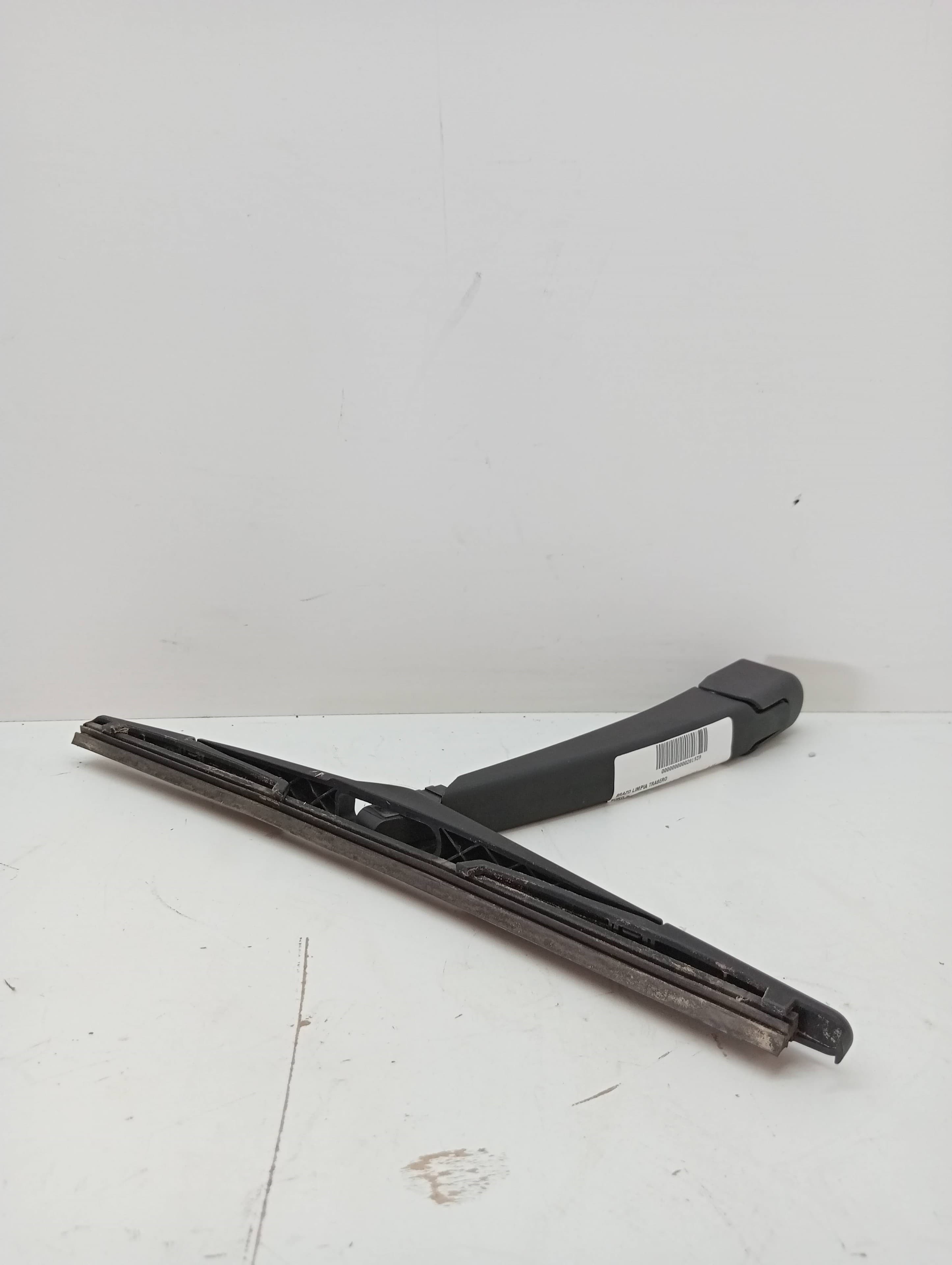Brazo limpia trasero FORD FOCUS LIM 3