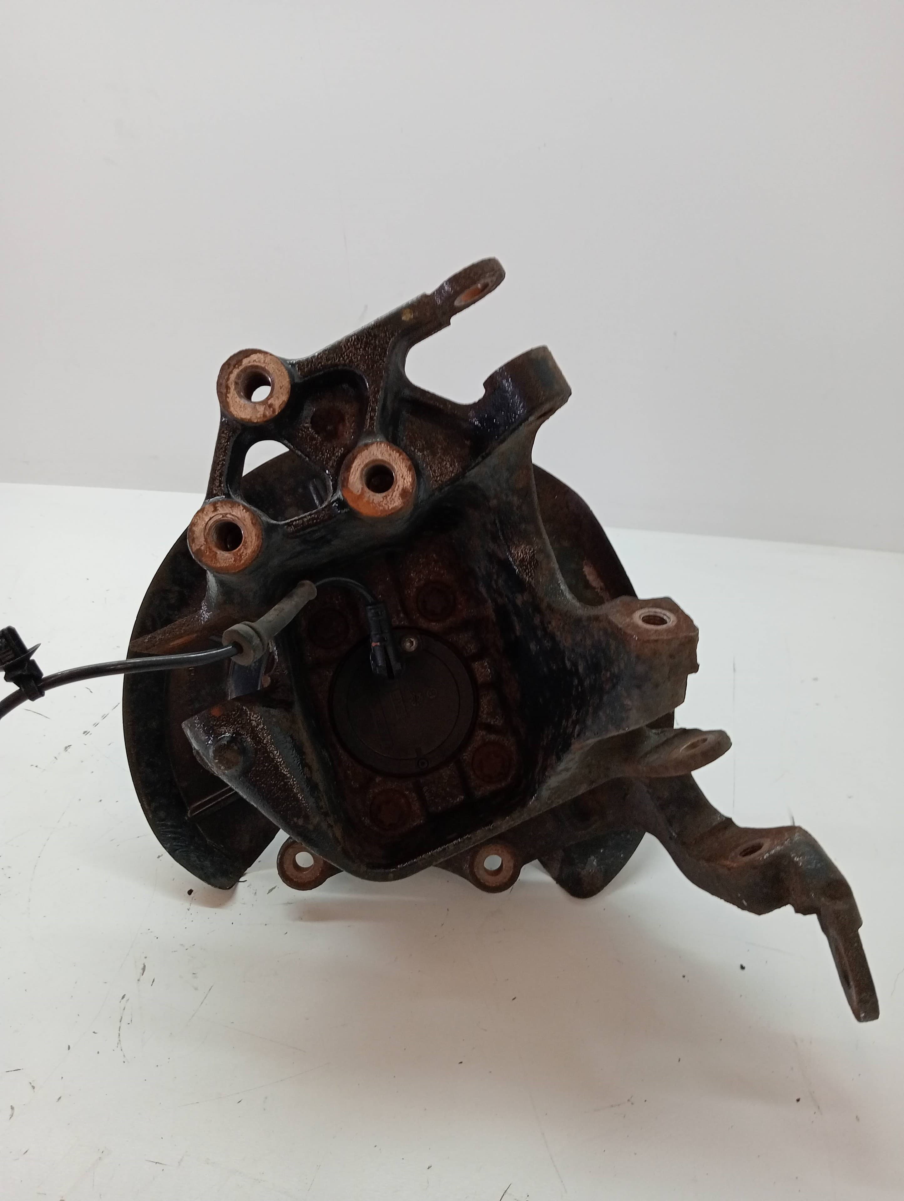 Mangueta trasera izquierda FORD FOCUS LIM 2