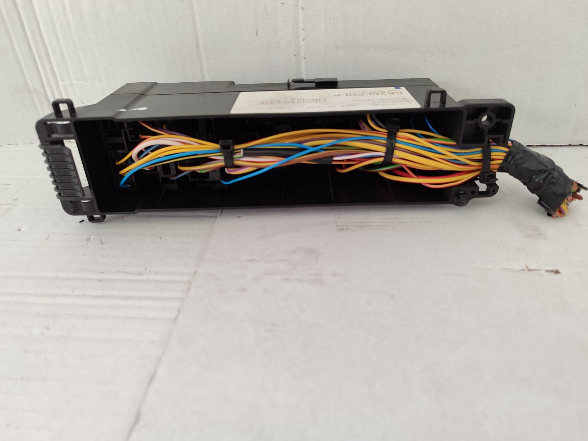 Caja reles / fusibles FORD FOCUS LIM 3