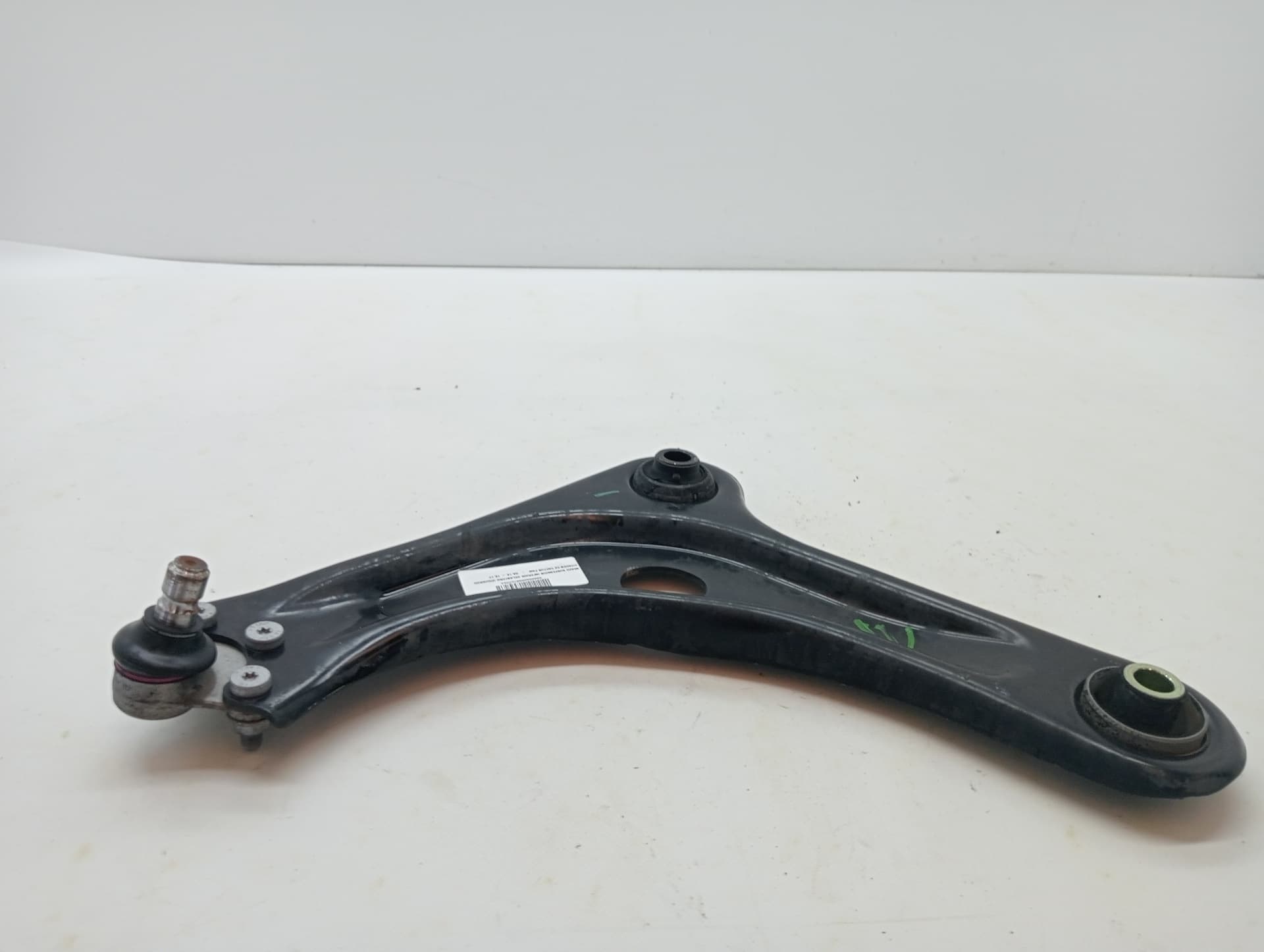 Brazo suspension inferior delantero izquierdo CITROEN C4 CACTUS