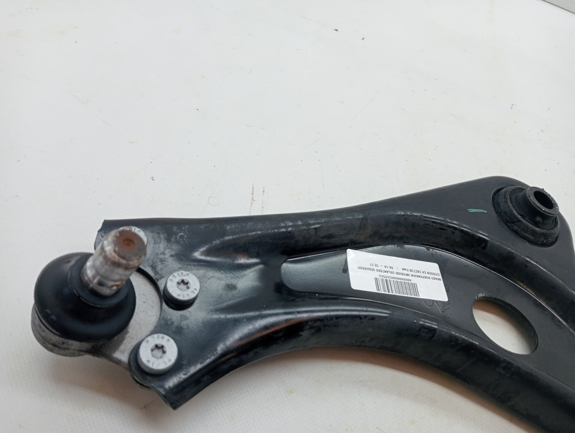 Brazo suspension inferior delantero izquierdo CITROEN C4 CACTUS 3