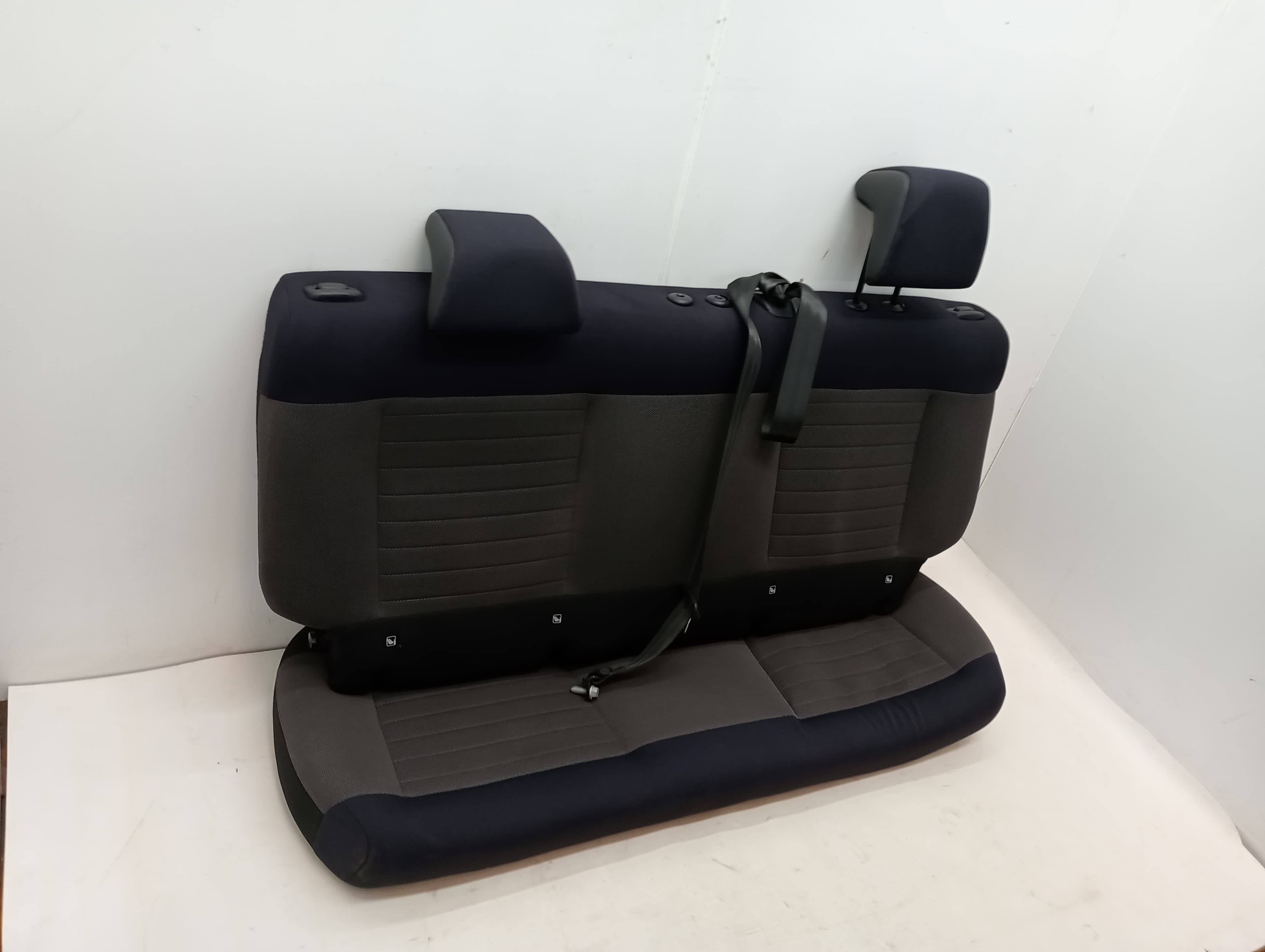 Juego asientos completo CITROEN C4 CACTUS 4