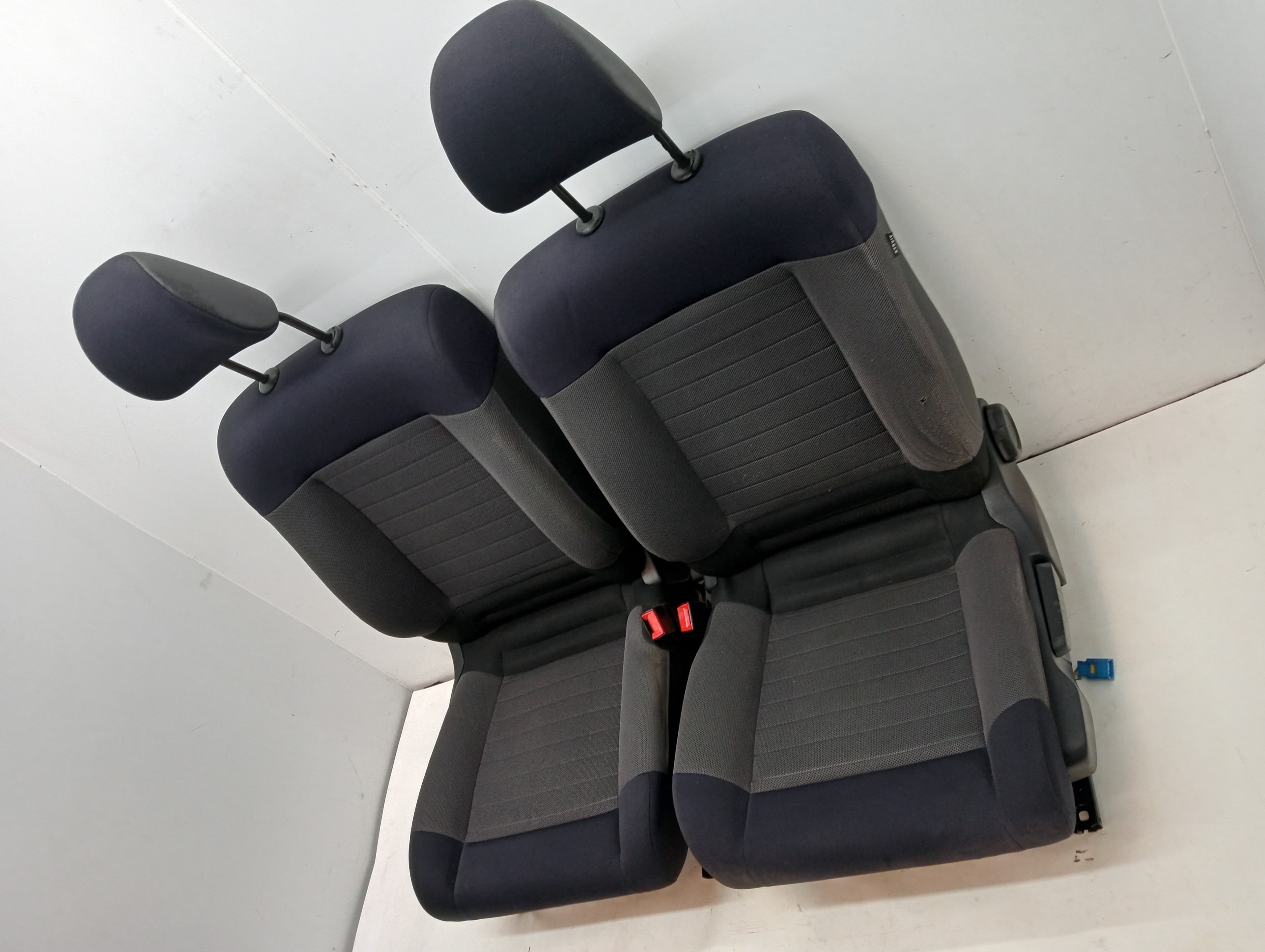 Juego asientos completo CITROEN C4 CACTUS 2