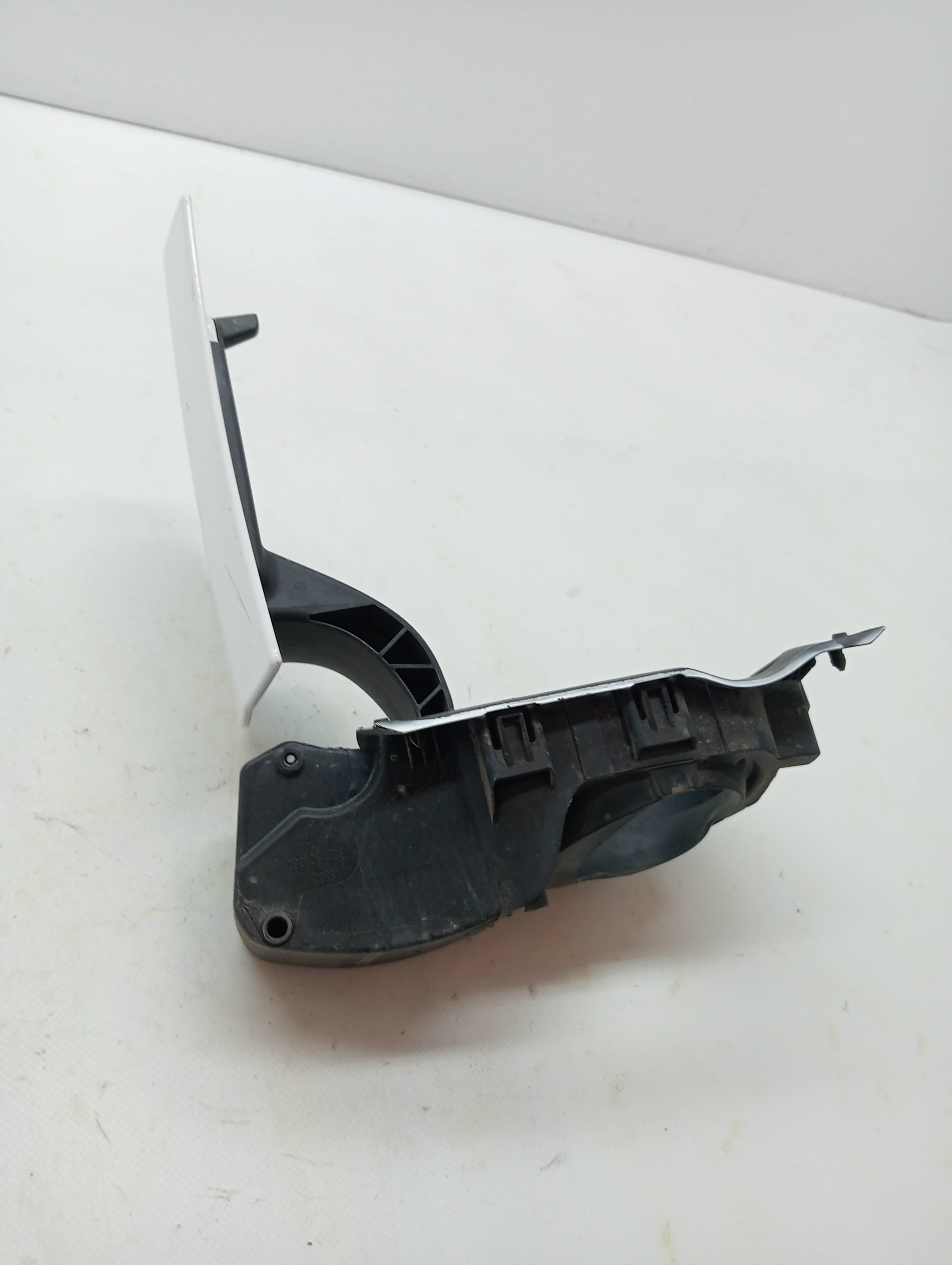 Tapa exterior combustible CITROEN C4 CACTUS 2