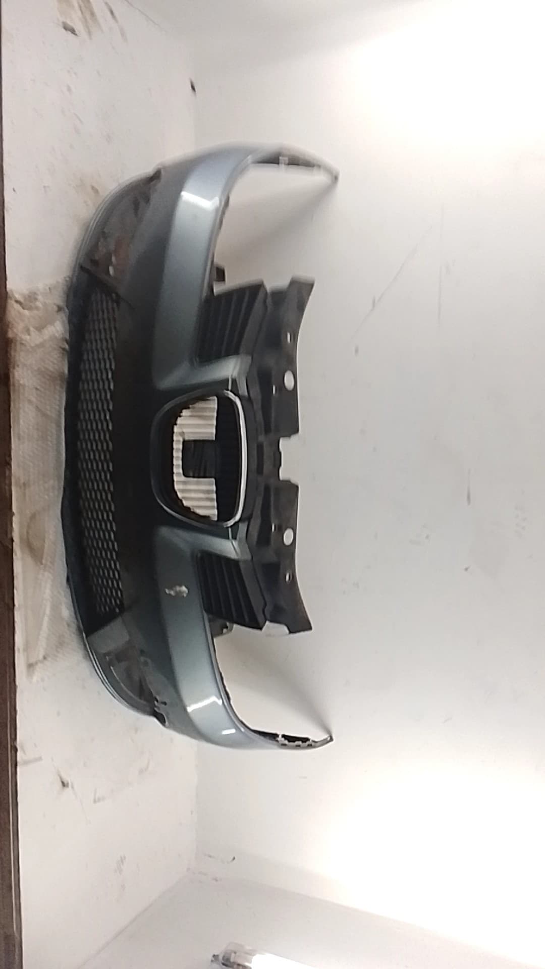Paragolpes delantero SEAT IBIZA (6L1)