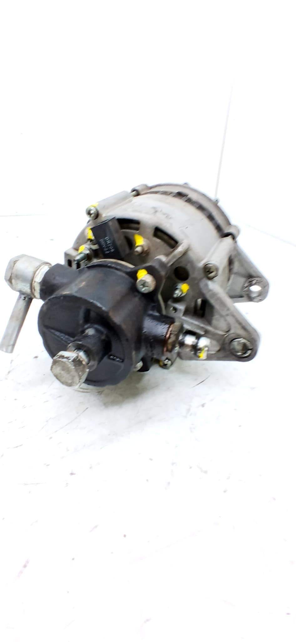 Alternador NISSAN TERRANO/TERRANO.II (R20) 3