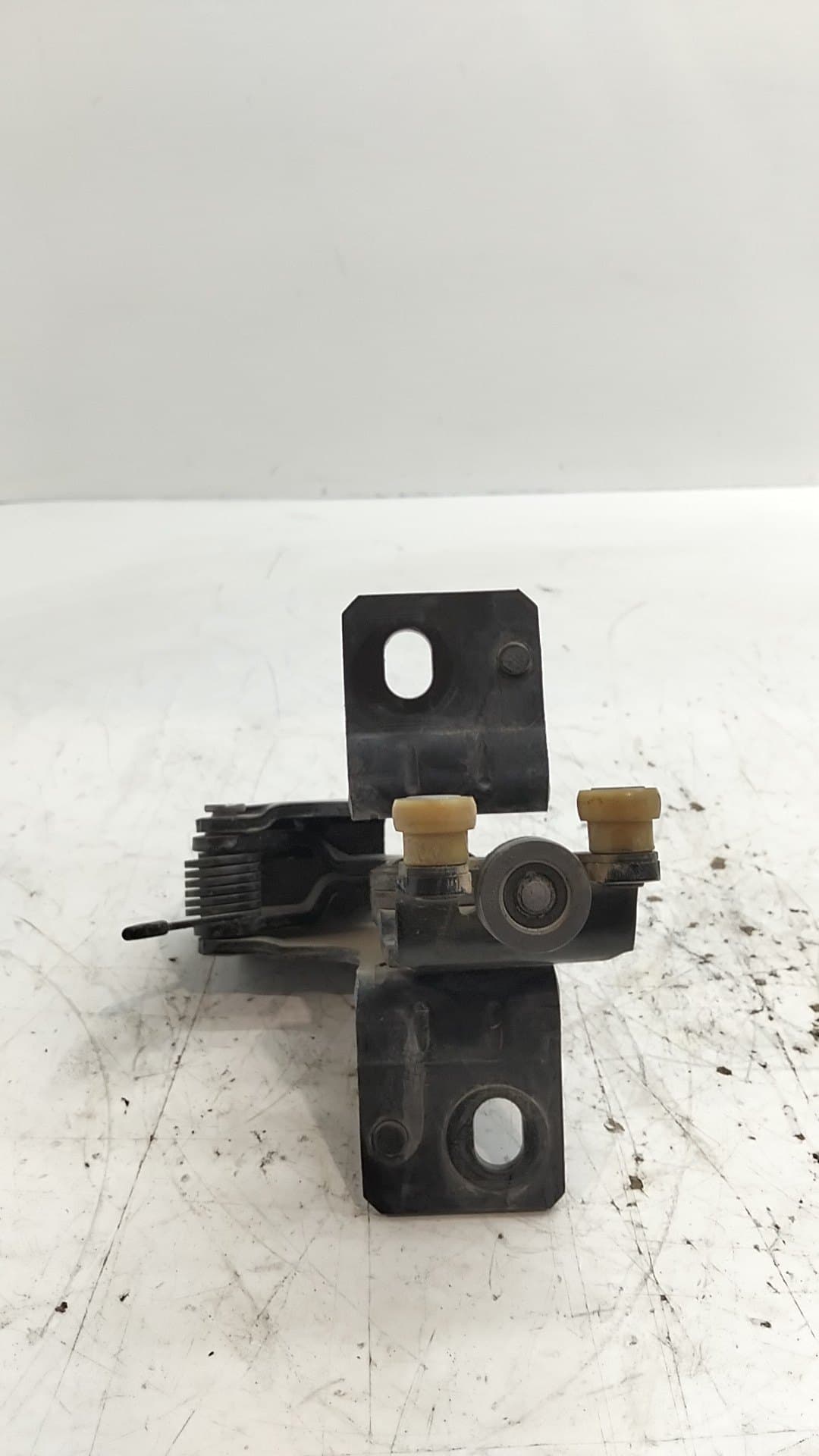 Bisagra puerta trasera derecha TOYOTA PROACE 3