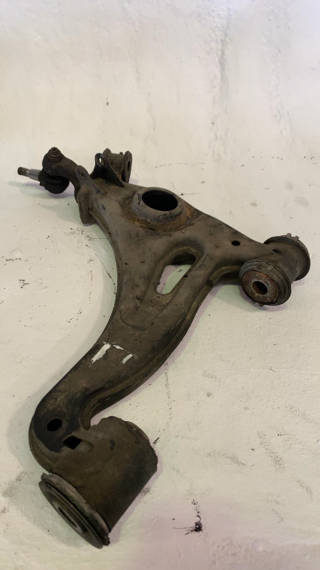 Brazo suspension inferior delantero izquierdo MERCEDES-BENZ CLASE CLK (W208) COUPE