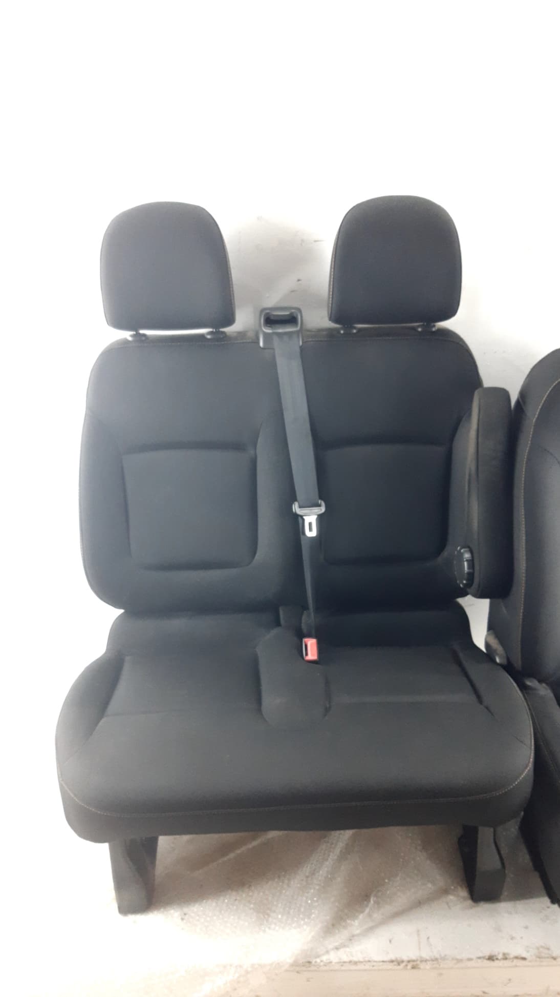 Juego asientos completo RENAULT TRAFIC 2