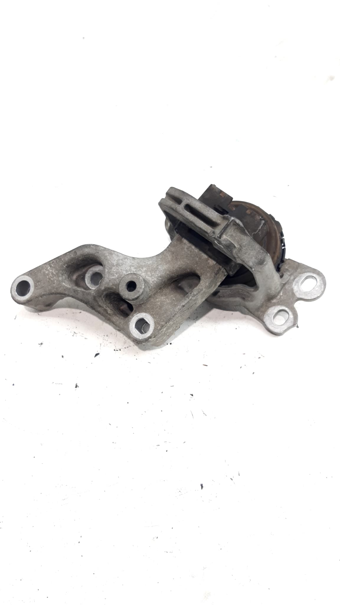 Soporte motor derecho RENAULT TRAFIC 2