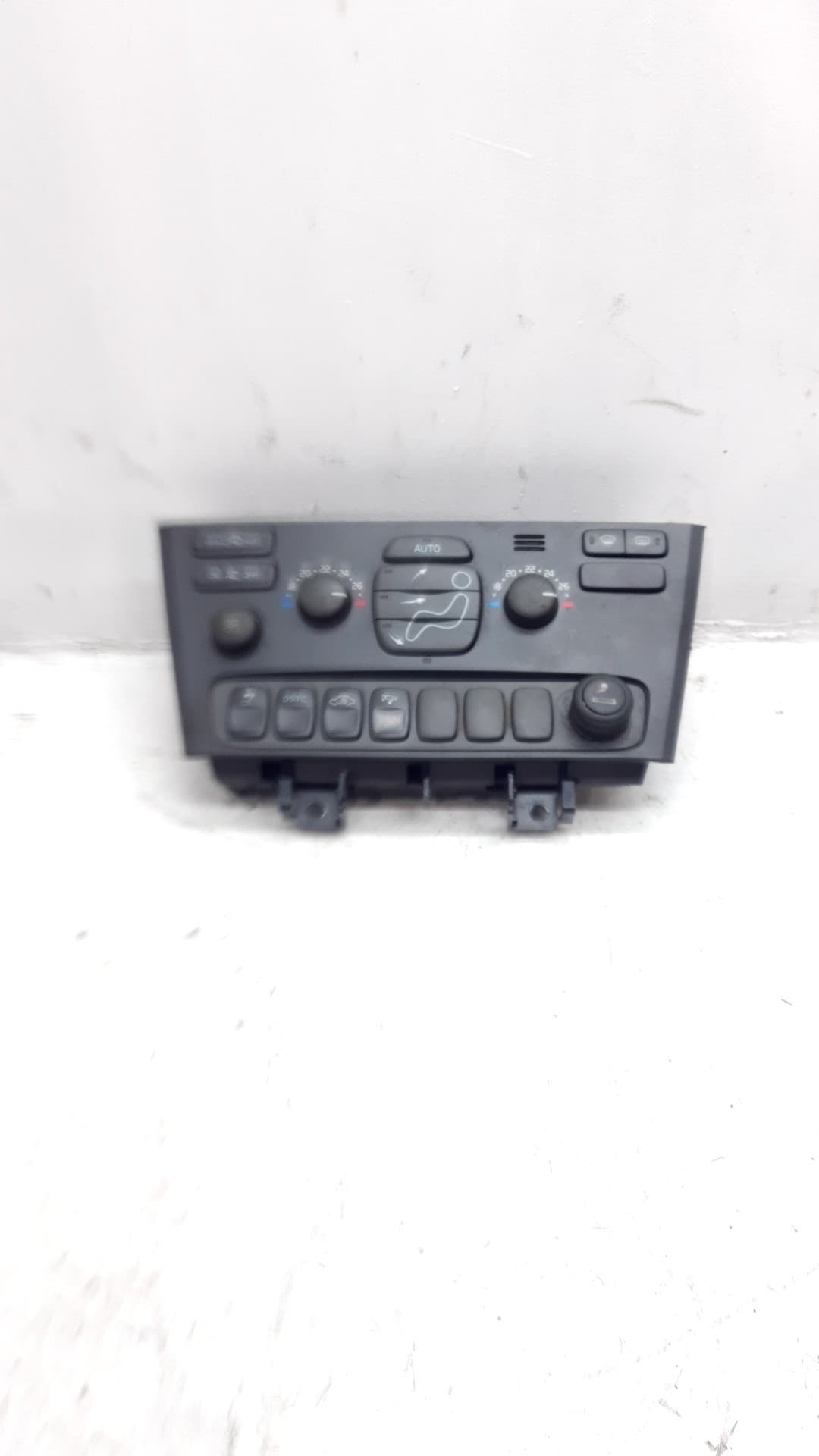 Recambio VOLVO S60 BERLINA ref. 8691950