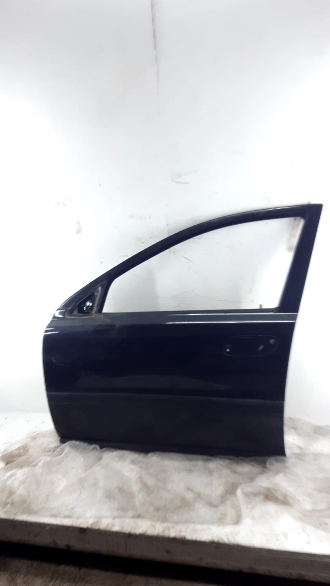 Puerta delantera izquierda VOLVO S60 BERLINA