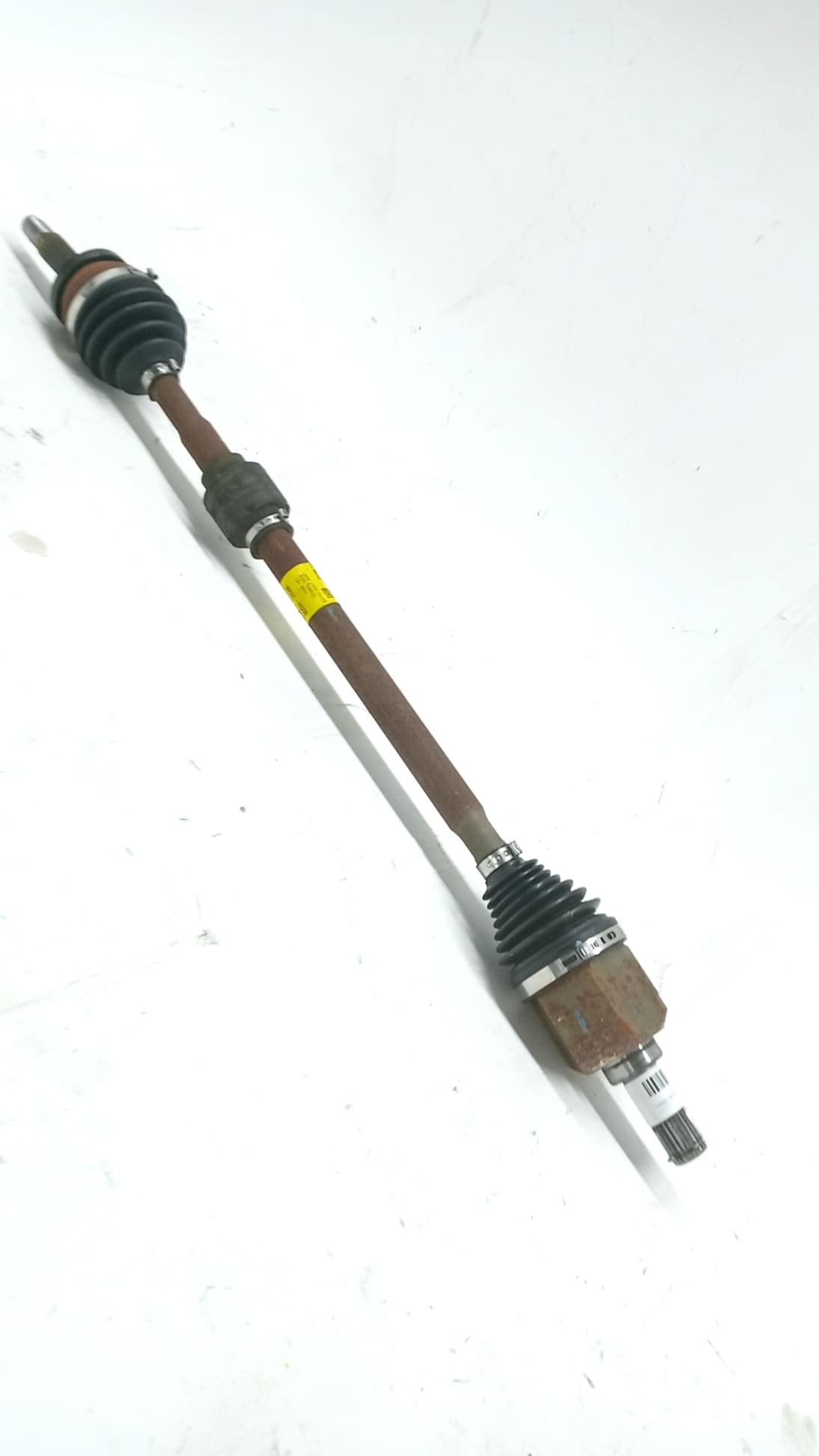 Transmision delantera derecha KIA STONIC