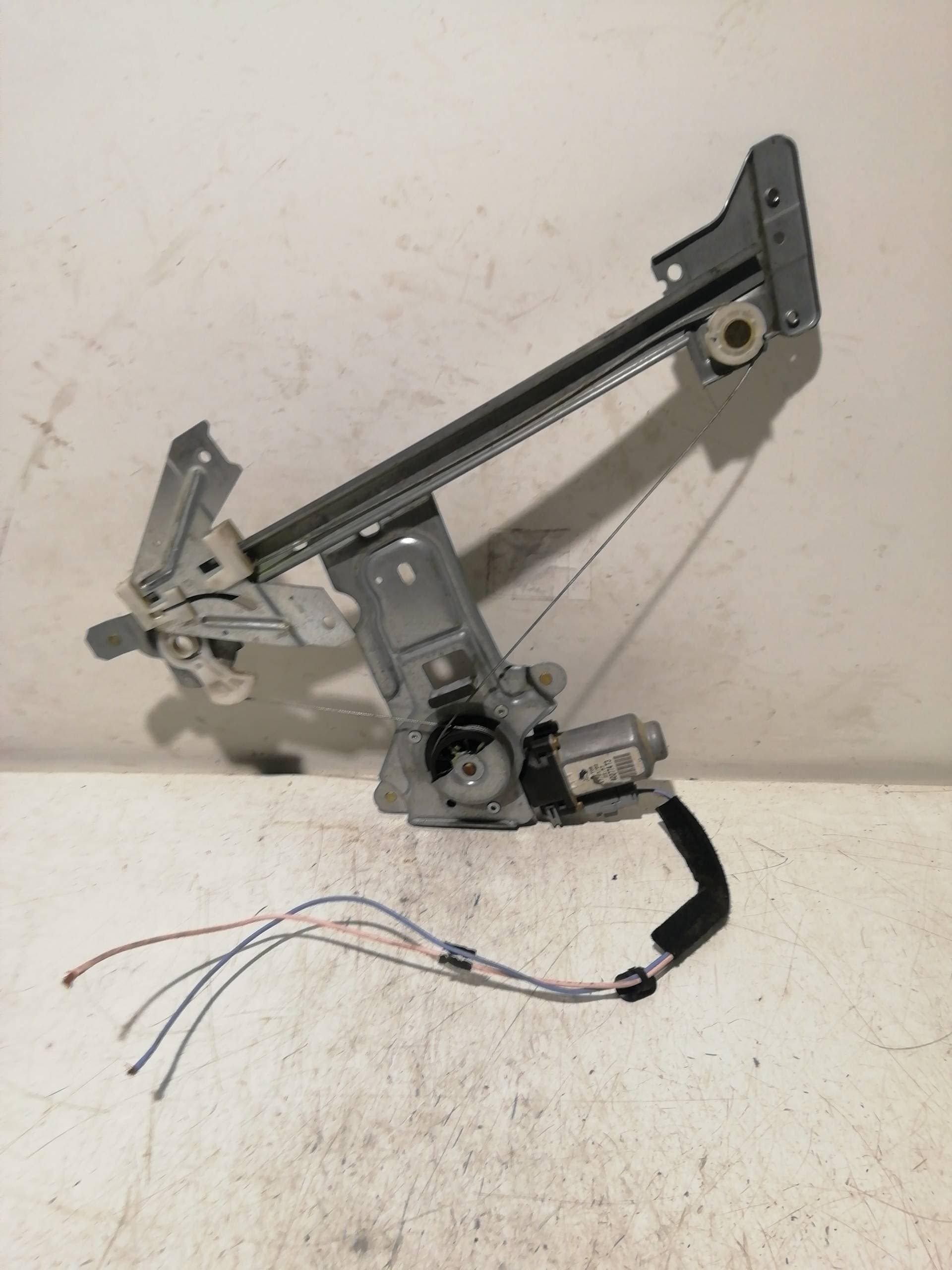 Elevalunas trasero derecho CITROEN XSARA BERLINA