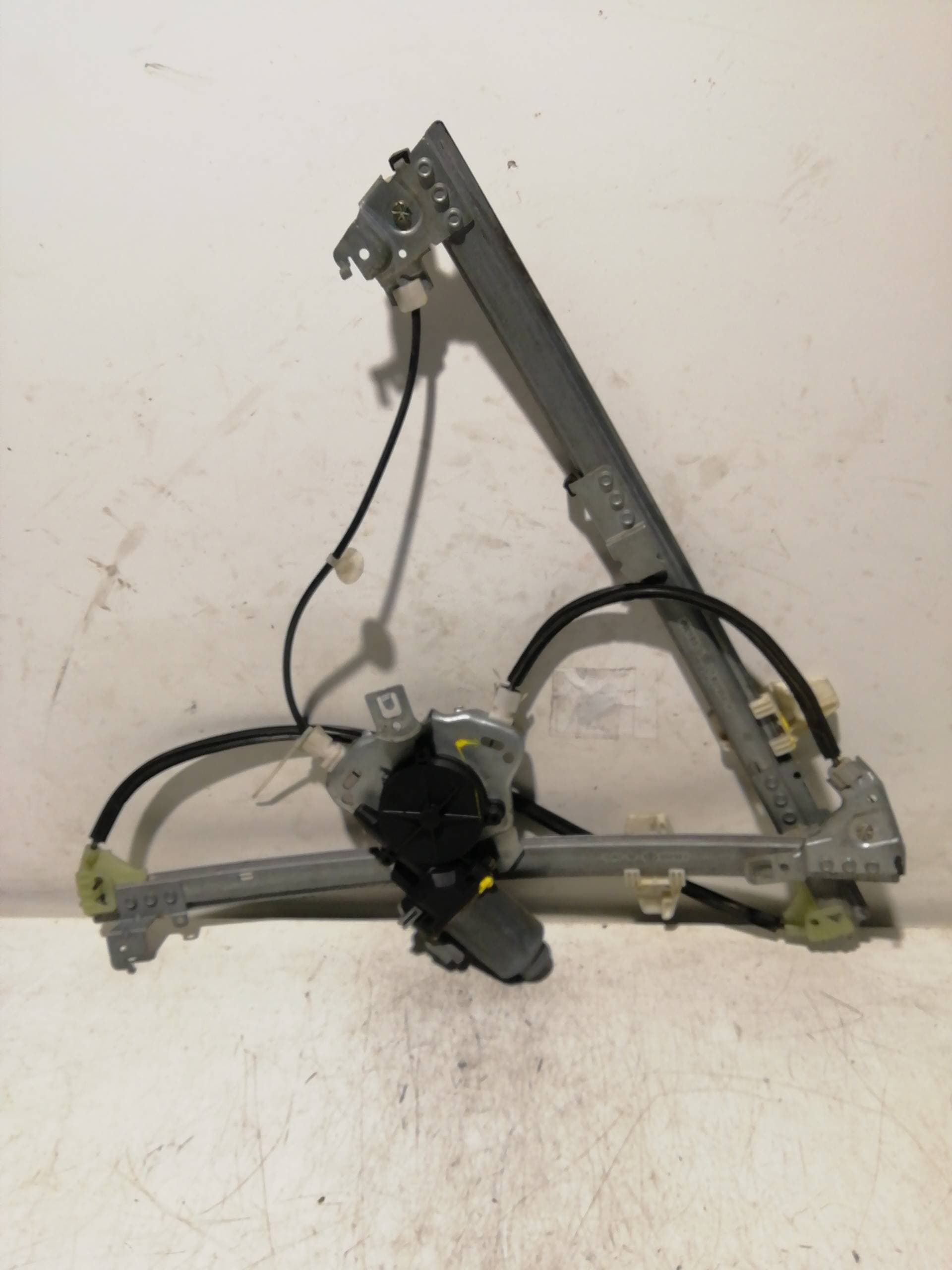 Elevalunas delantero derecho CITROEN XSARA BERLINA