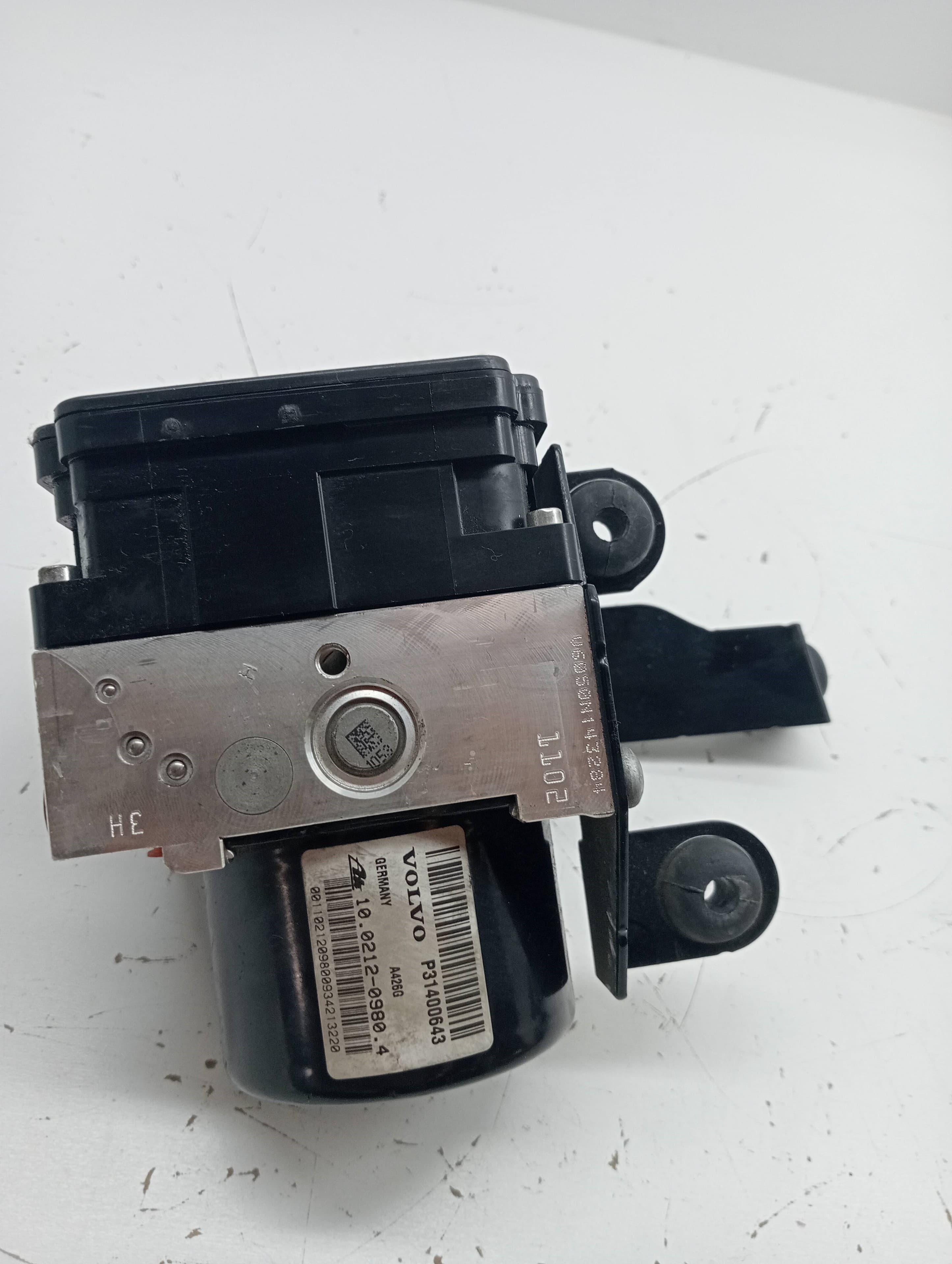 Abs VOLVO V40 3
