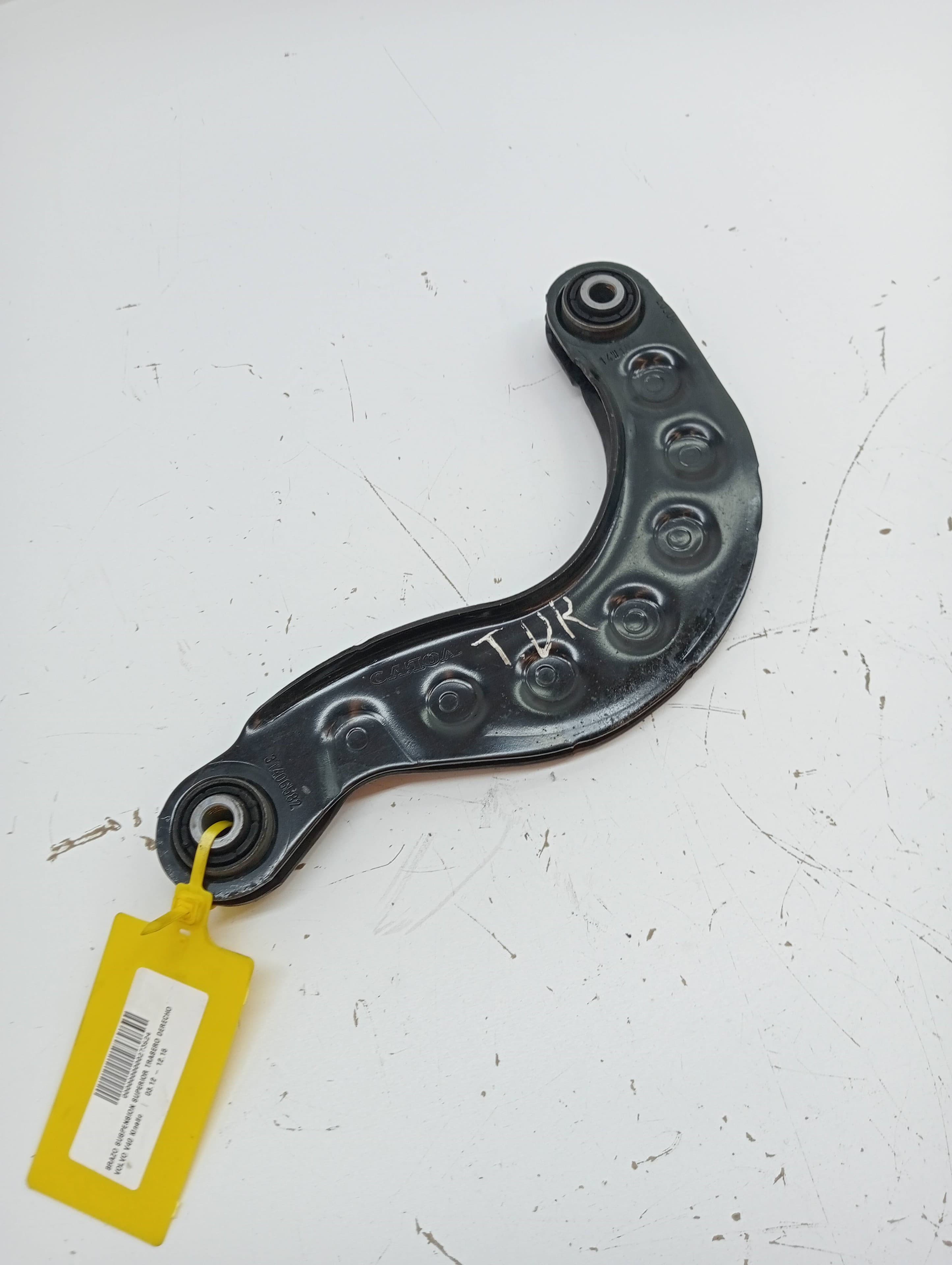 Brazo suspension superior trasero derecho VOLVO V40
