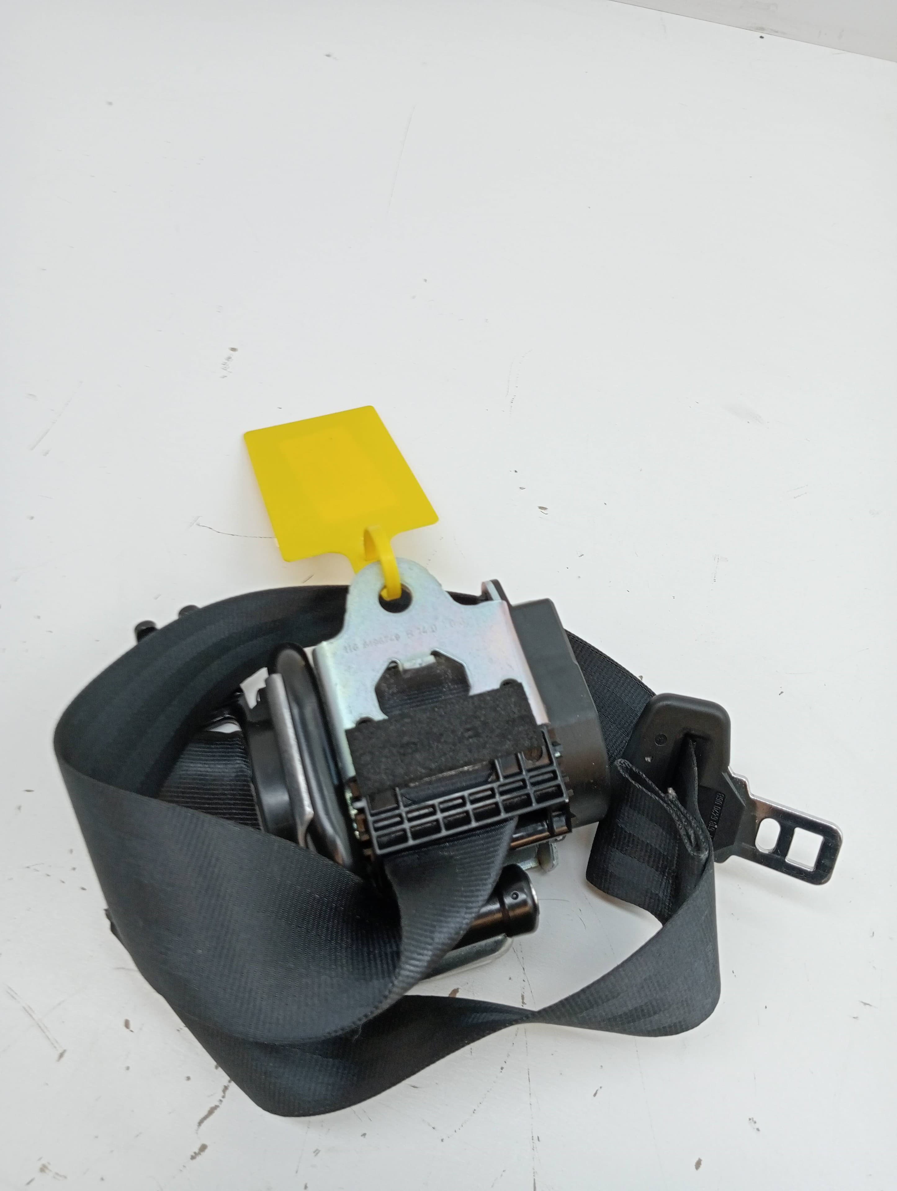 Cinturon seguridad trasero izquierdo VOLVO V40