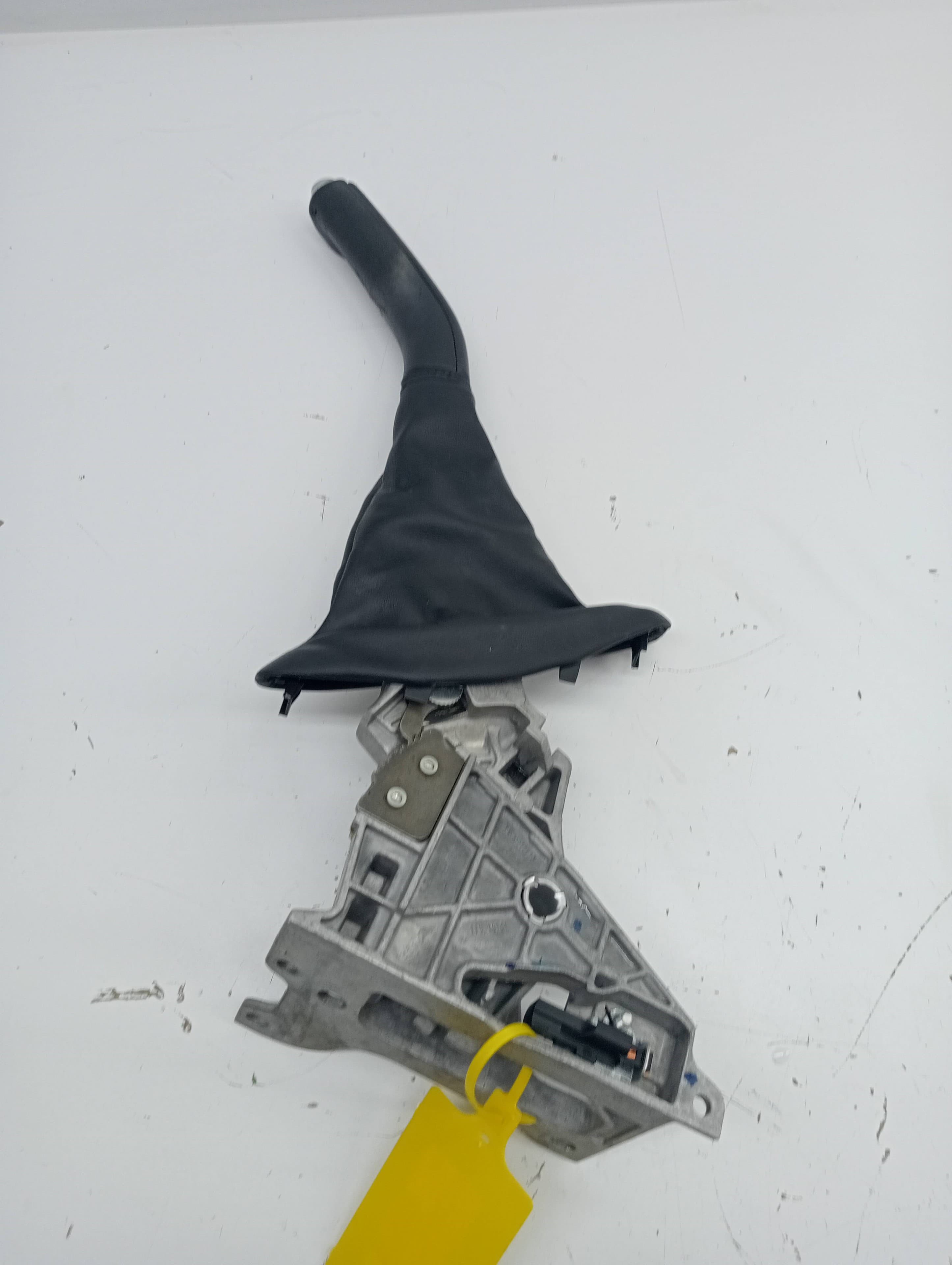 Palanca freno de mano VOLVO V40 2