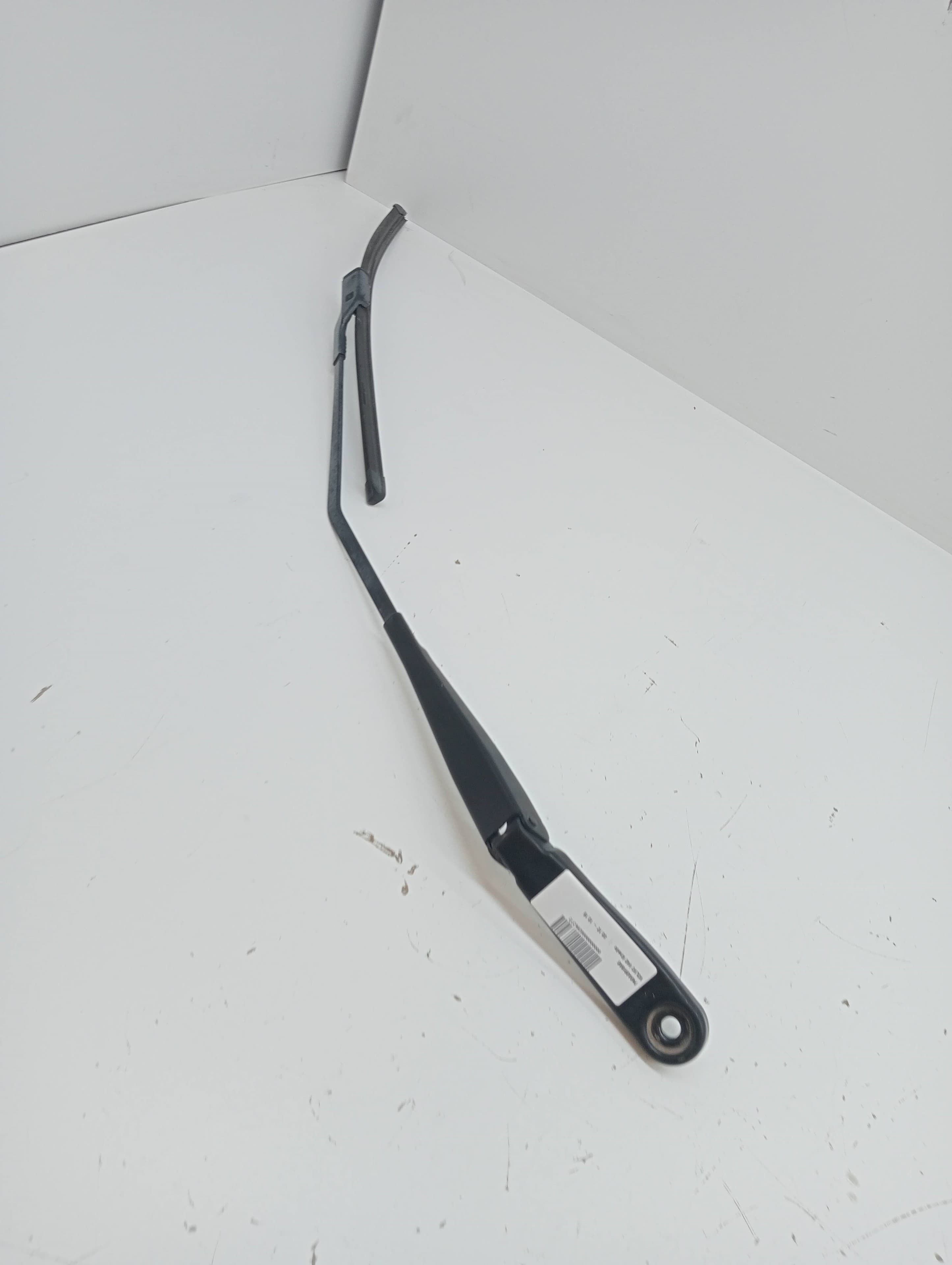 Brazo limpia delantero derecho VOLVO V40 3