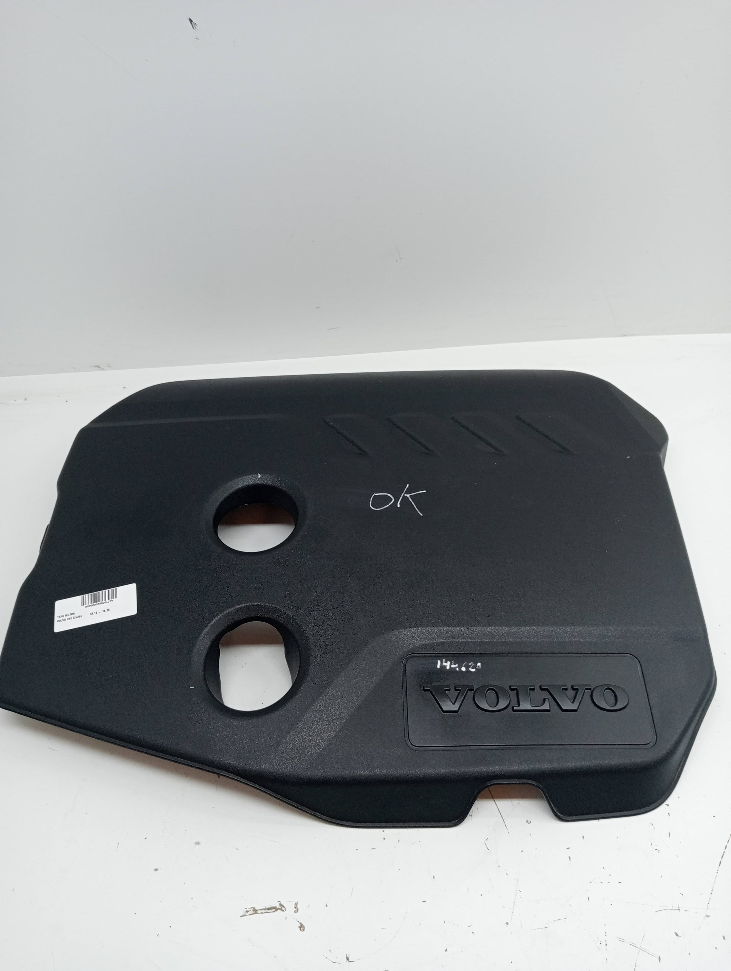 Tapa motor VOLVO V40