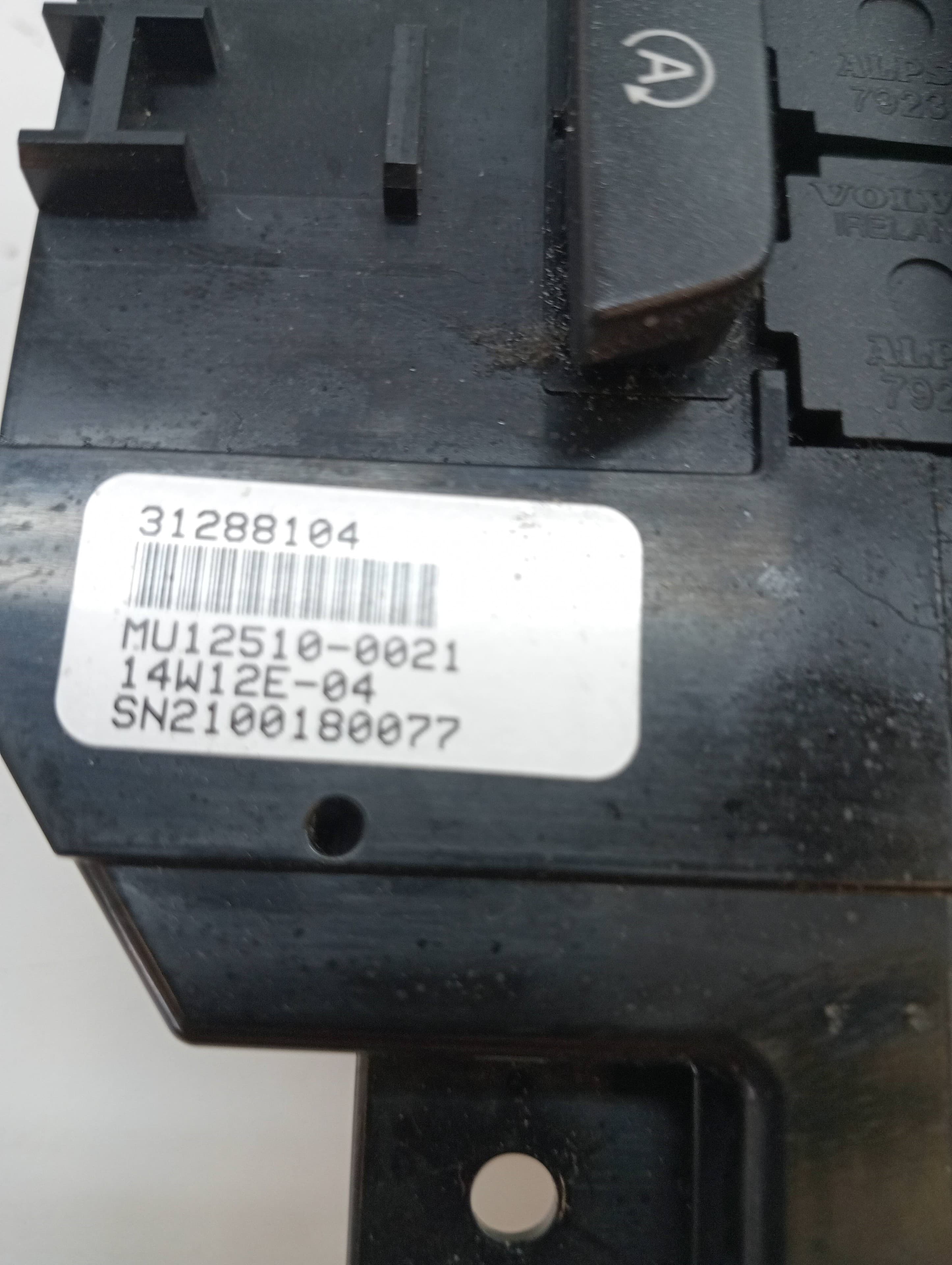 Sistema audio / radio cd VOLVO V40 3
