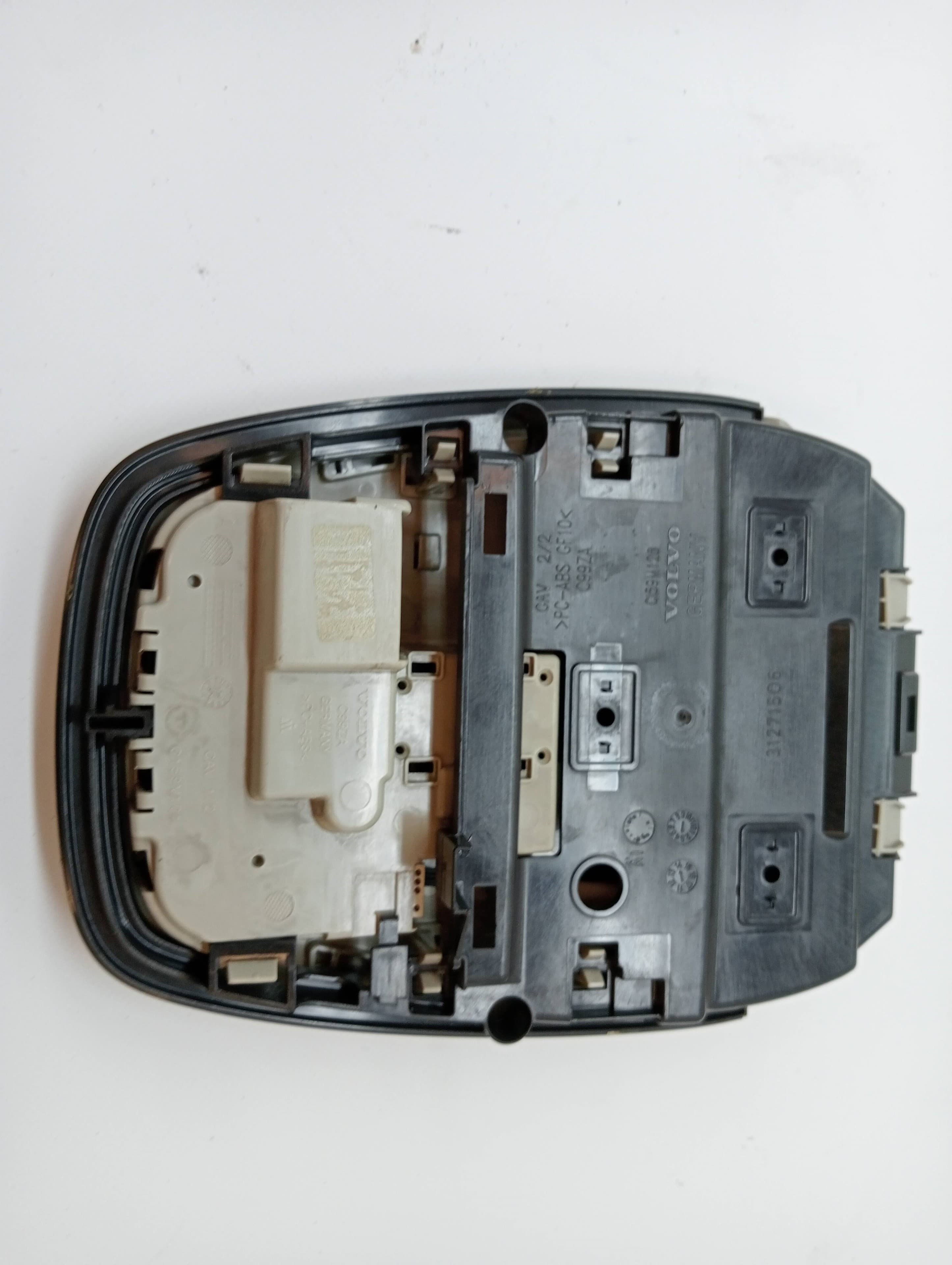 Luz interior VOLVO V40 3