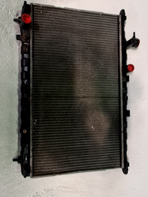 Radiador agua KIA OPIRUS (GH)