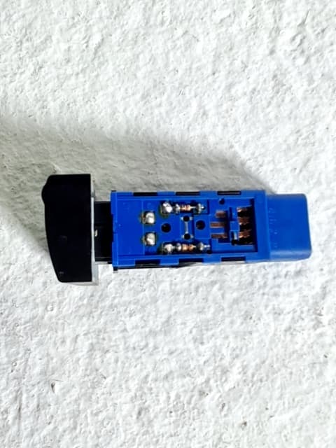 Interruptor KIA OPIRUS (GH) 3