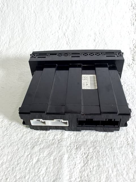 Mando climatizador KIA OPIRUS (GH) 4