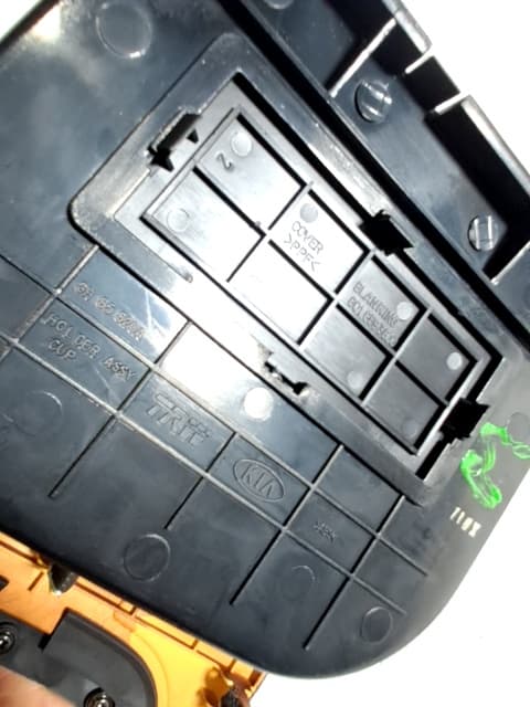 Moldura interior KIA OPIRUS (GH) 2