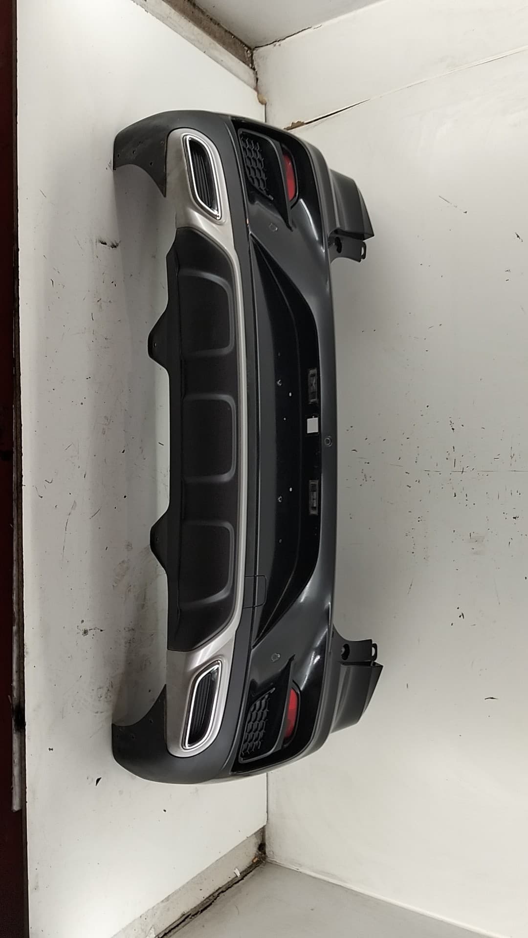 Paragolpes trasero MG ZS 3