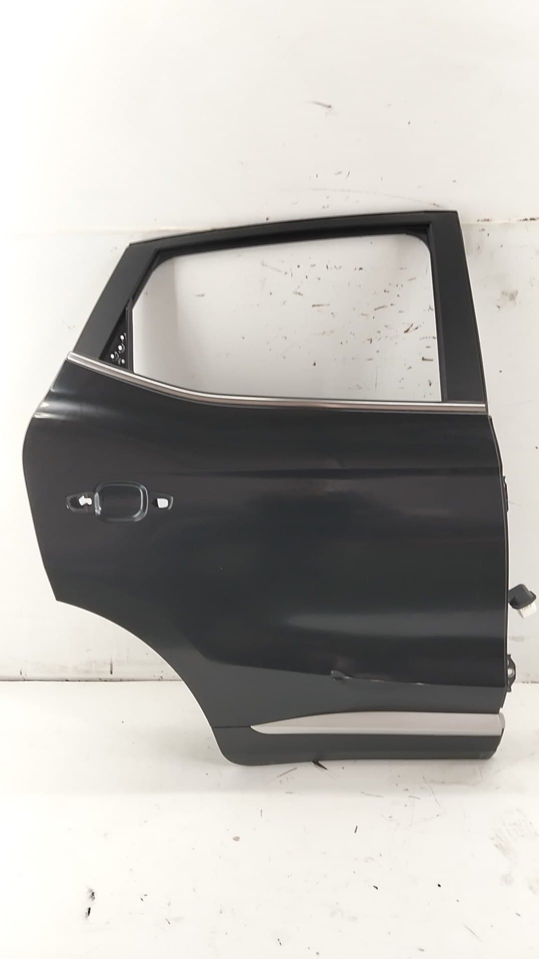 Puerta trasera derecha MG ZS 5