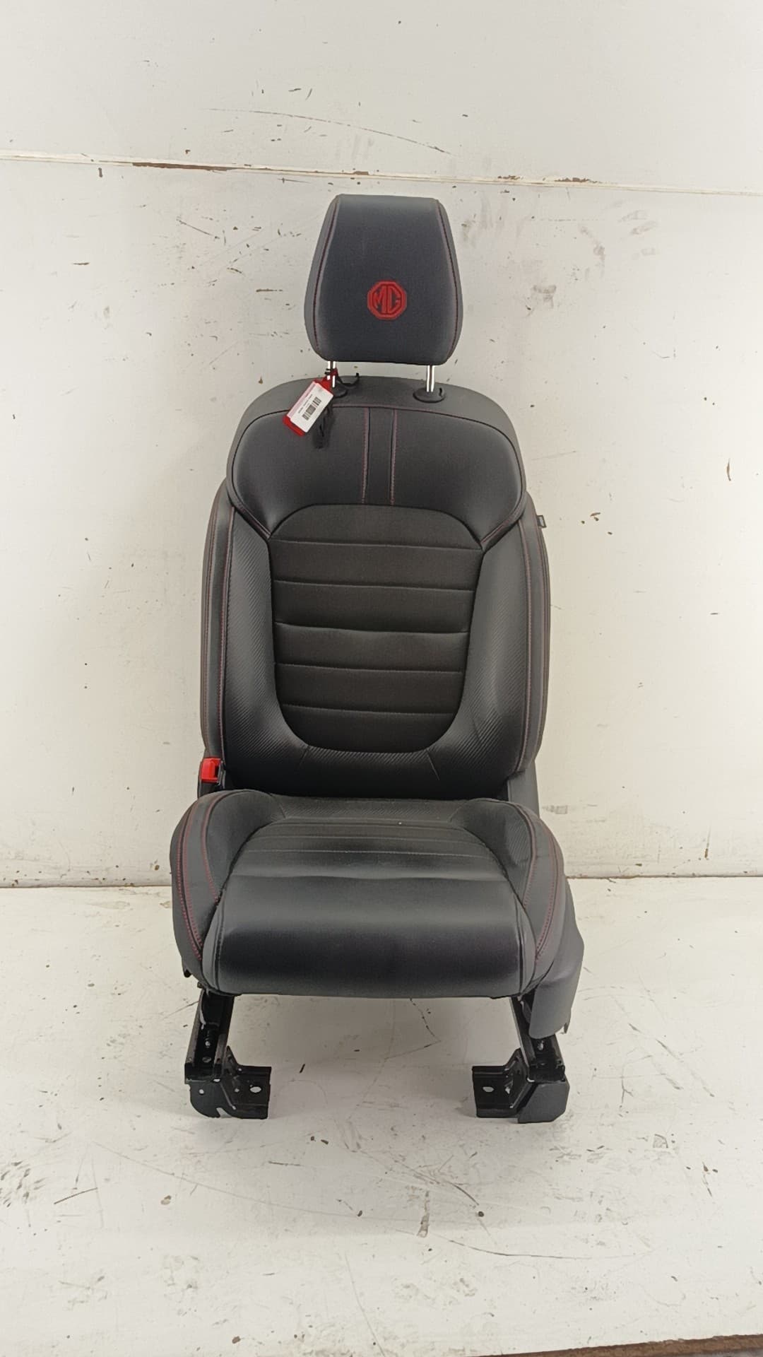 Asiento delantero izquierdo MG ZS