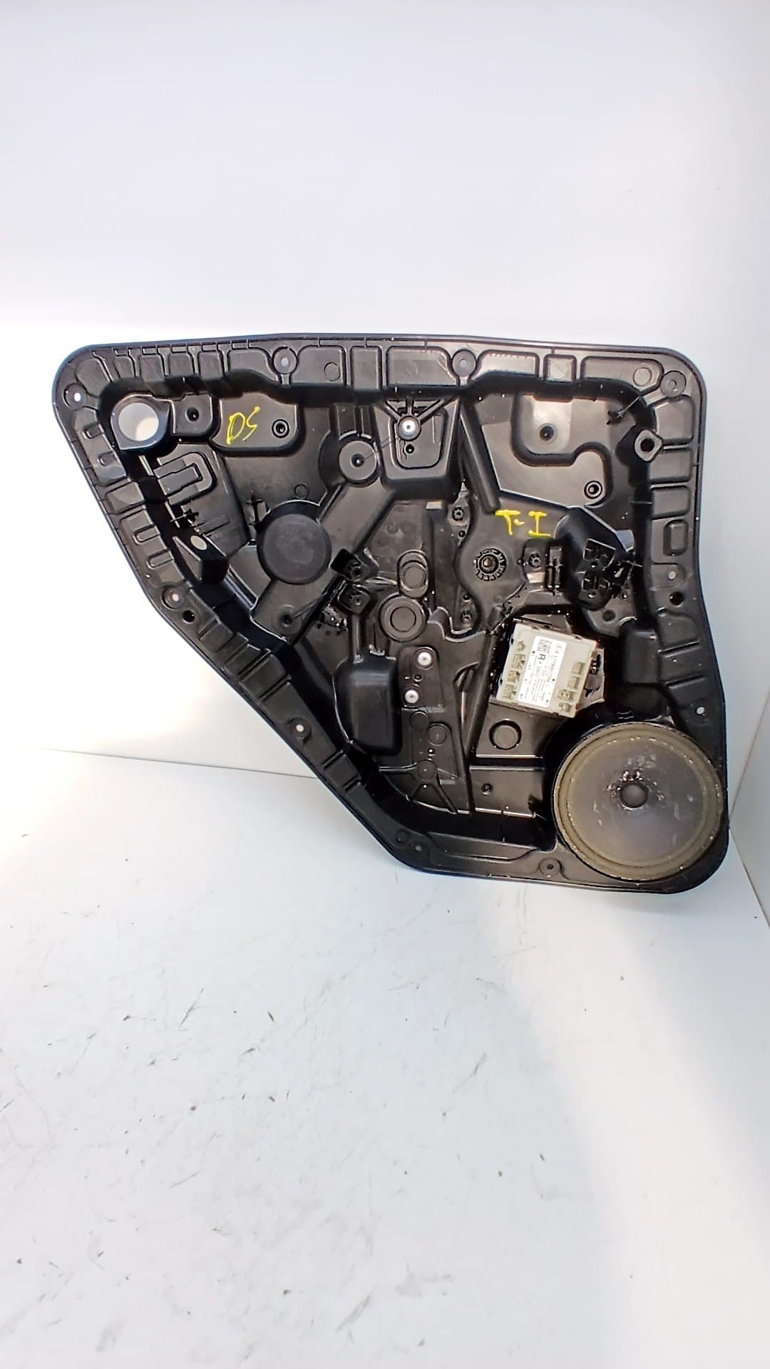 Elevalunas trasero izquierdo MERCEDES-BENZ B-CLASS 3