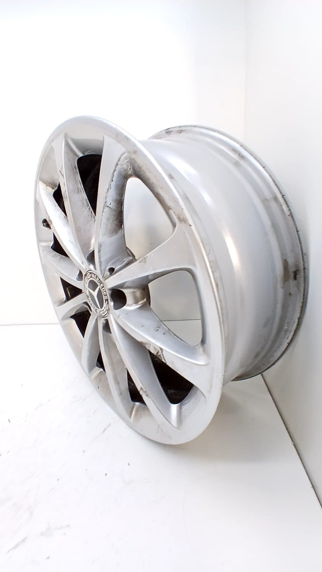 Llanta MERCEDES-BENZ B-CLASS 4